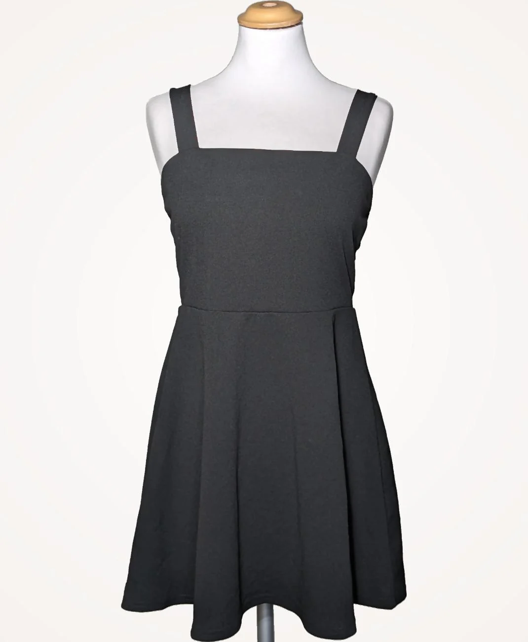 BOOHOO - Image 3
