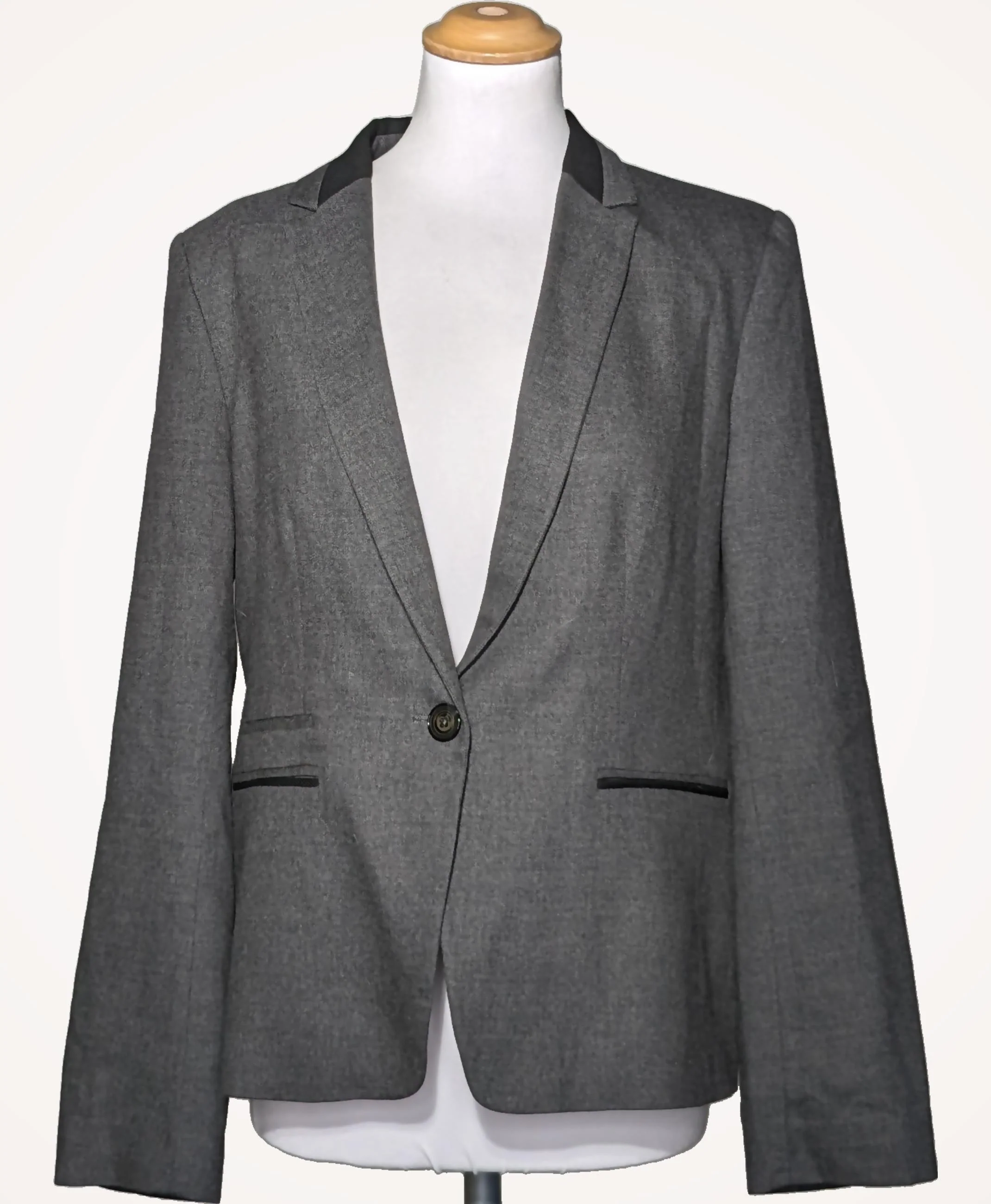 CAROLL - Image 3