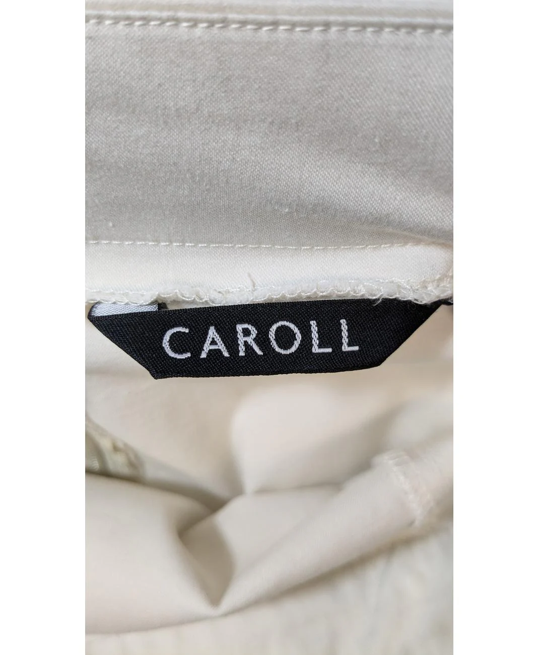 CAROLL - Image 5