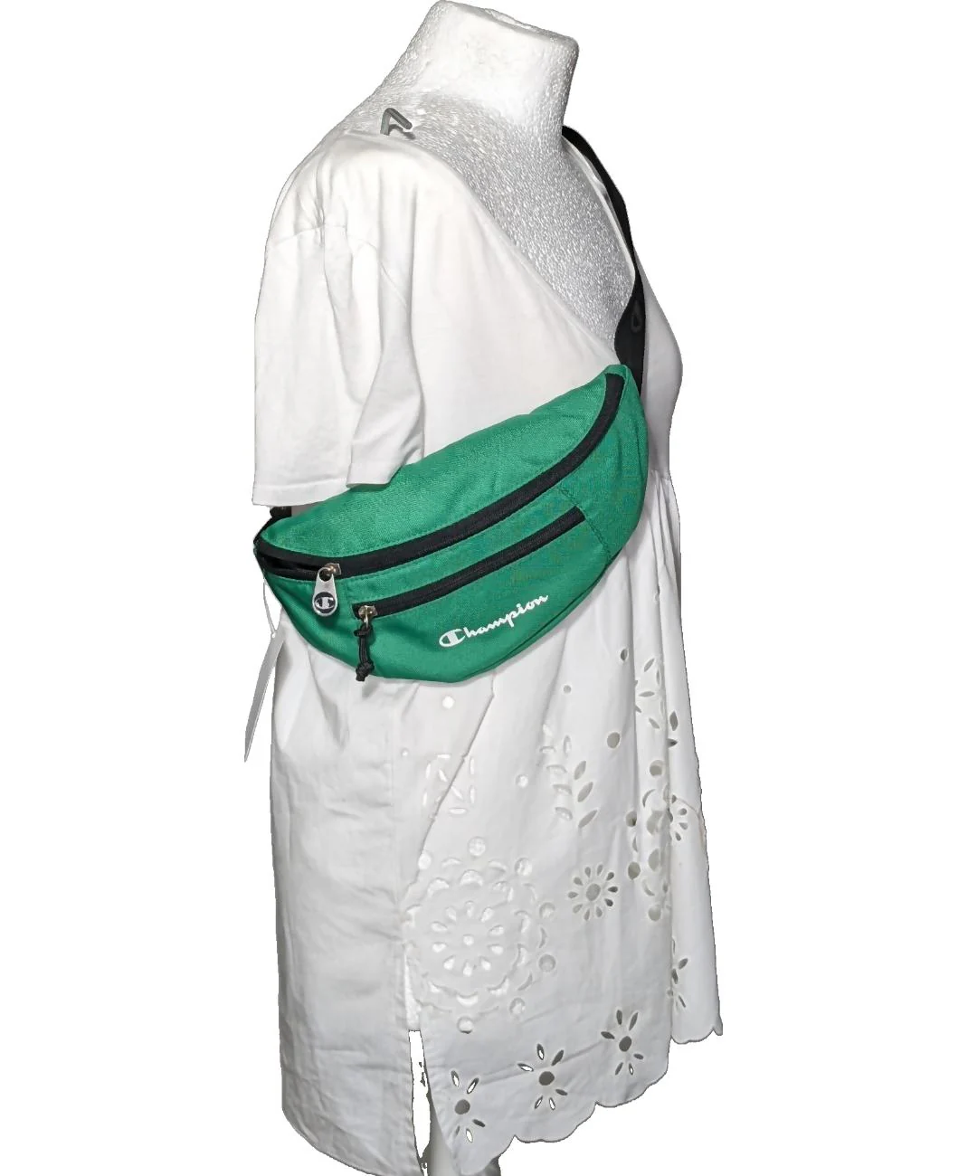 CHAMPION - Image 2