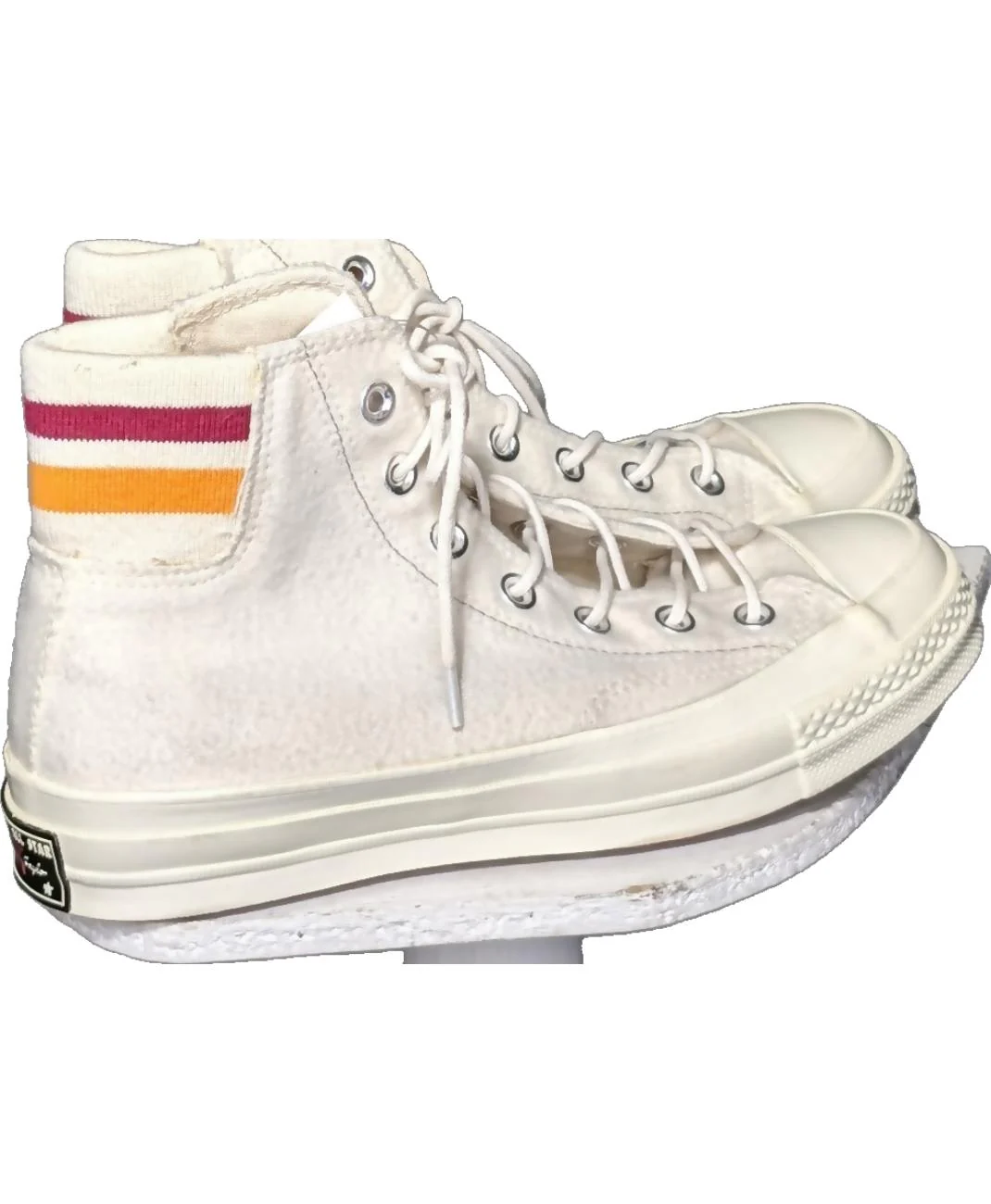 CONVERSE - Image 2