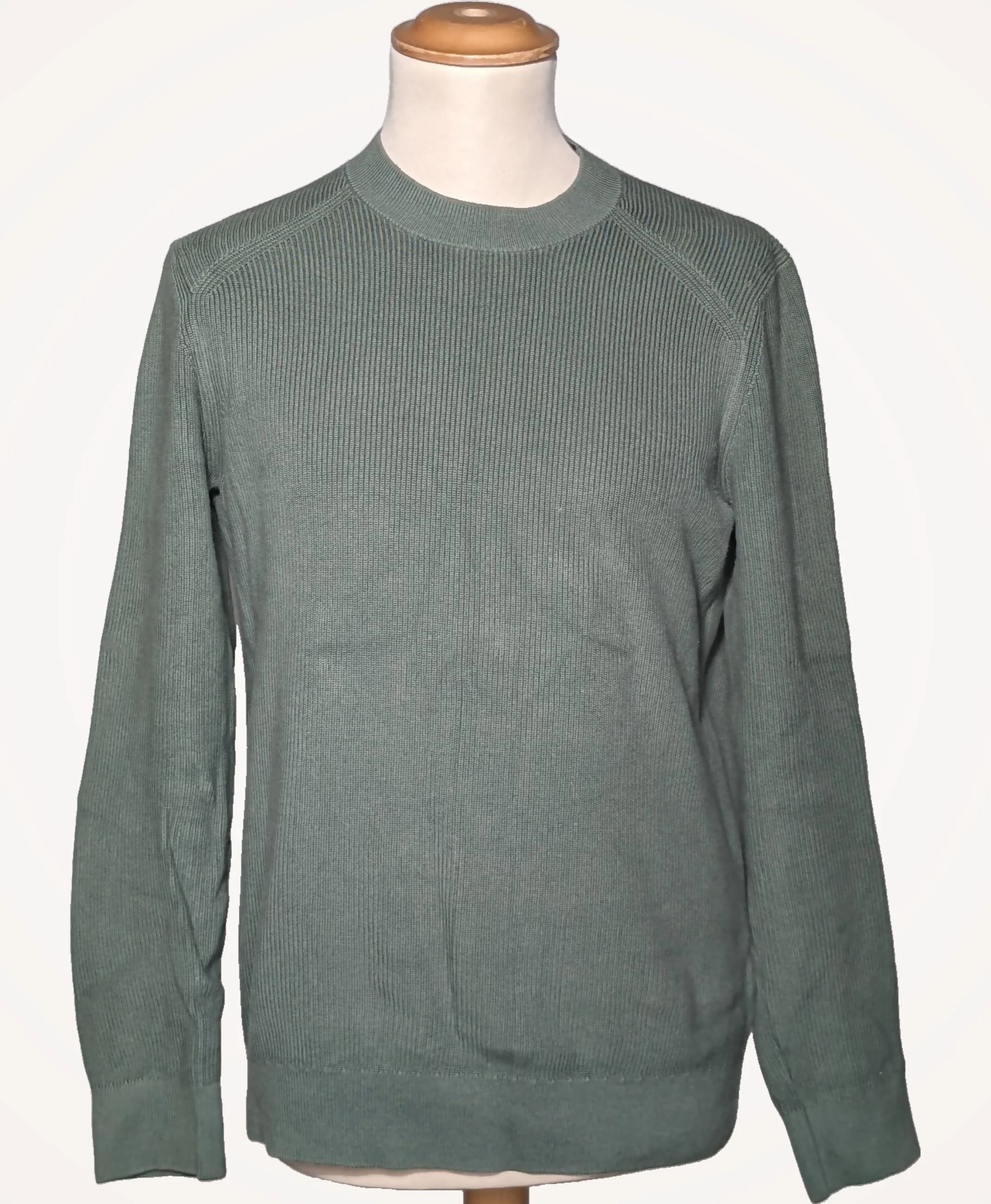 COS - Image 3