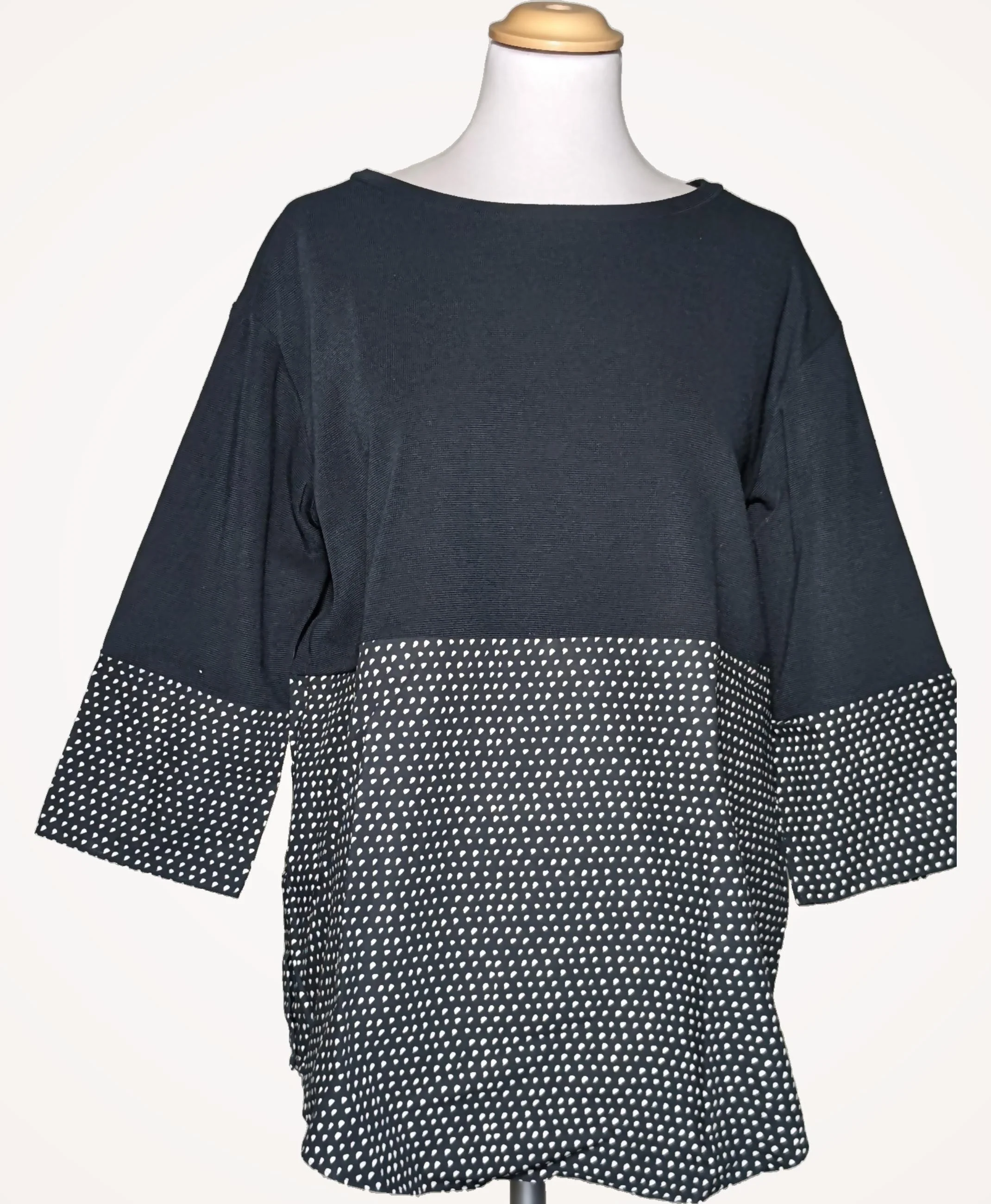COS - Image 3