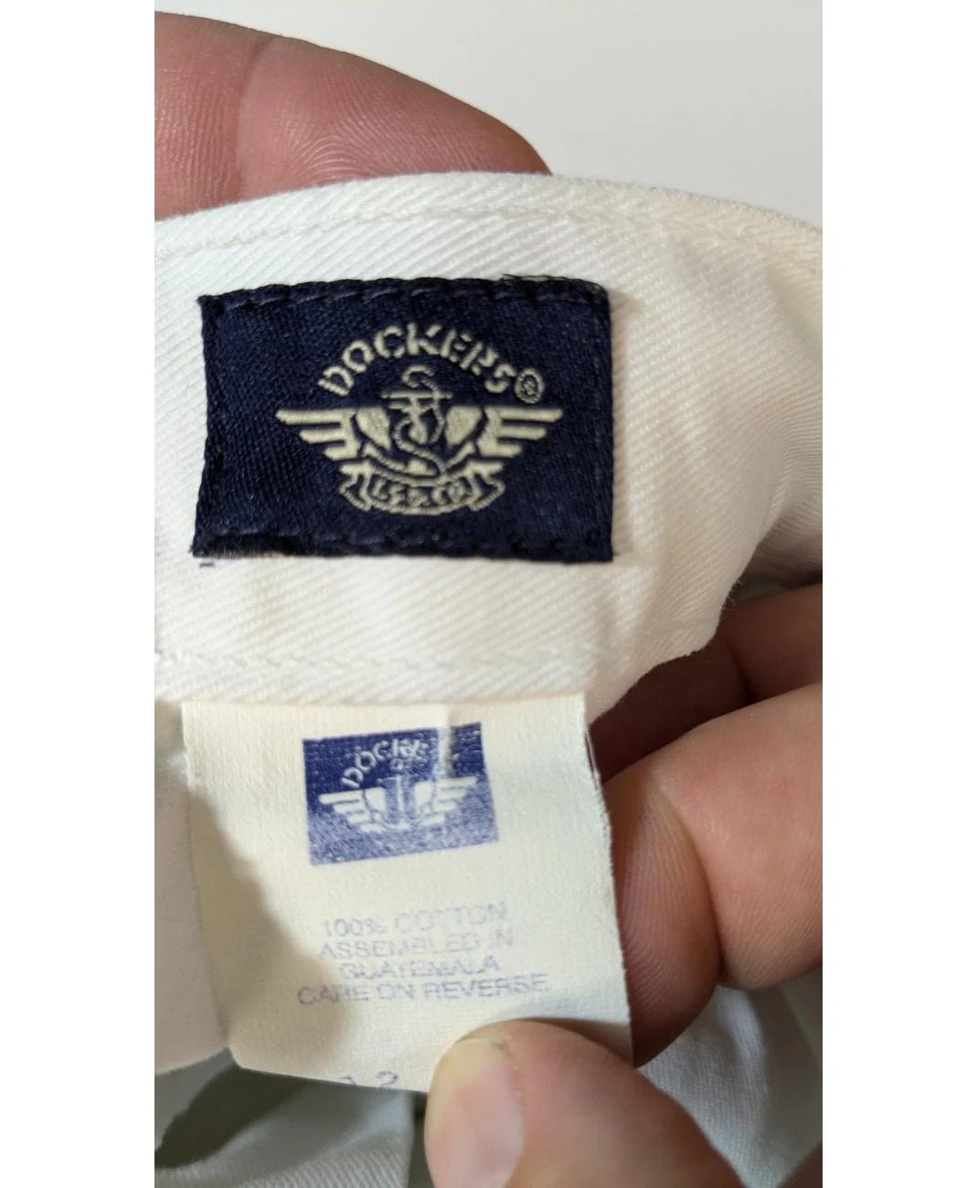 DOCKERS - Image 5