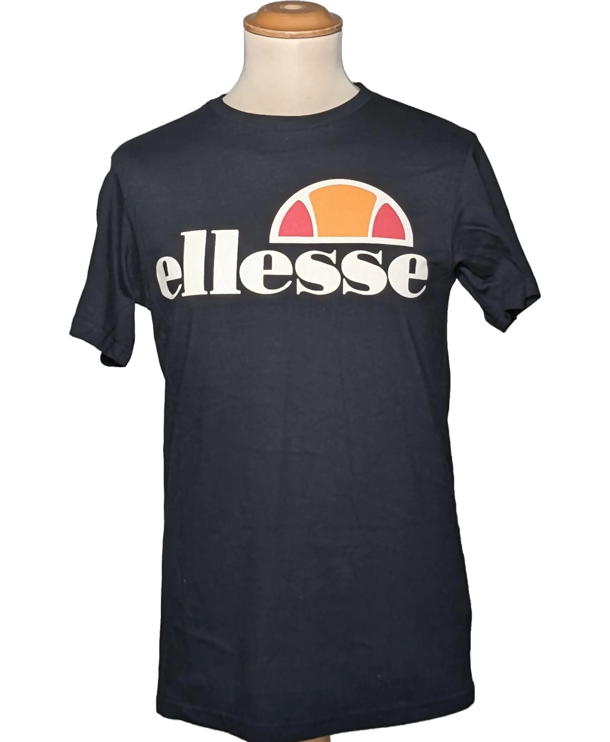 ELLESSE