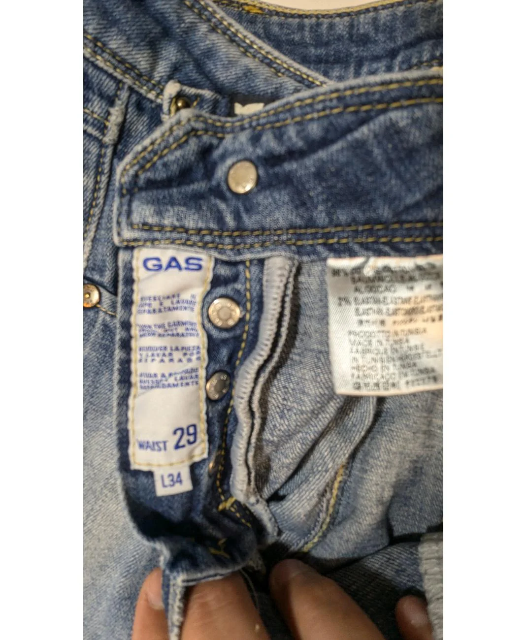 GAS - Image 5