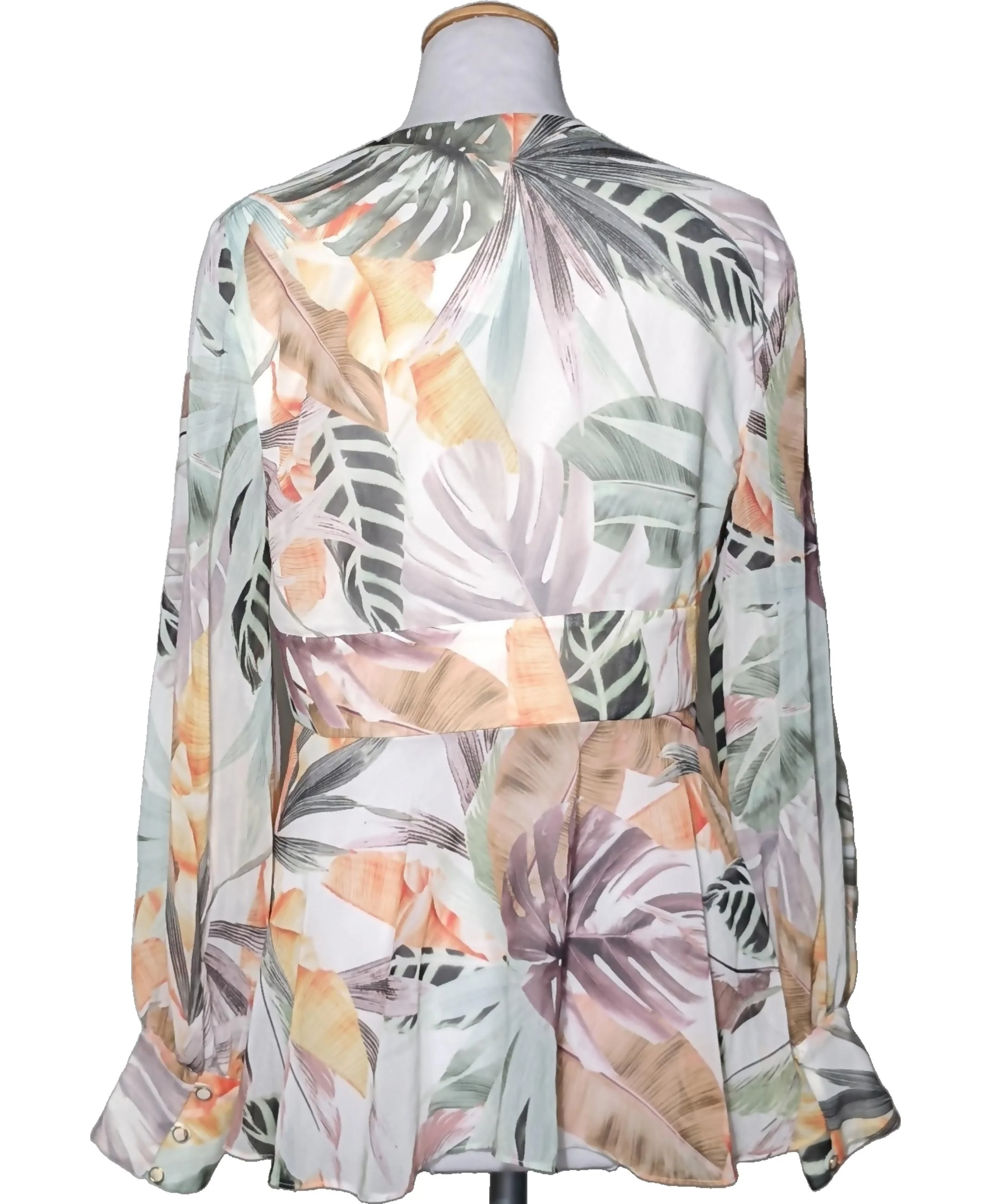 GUESS - Image 2