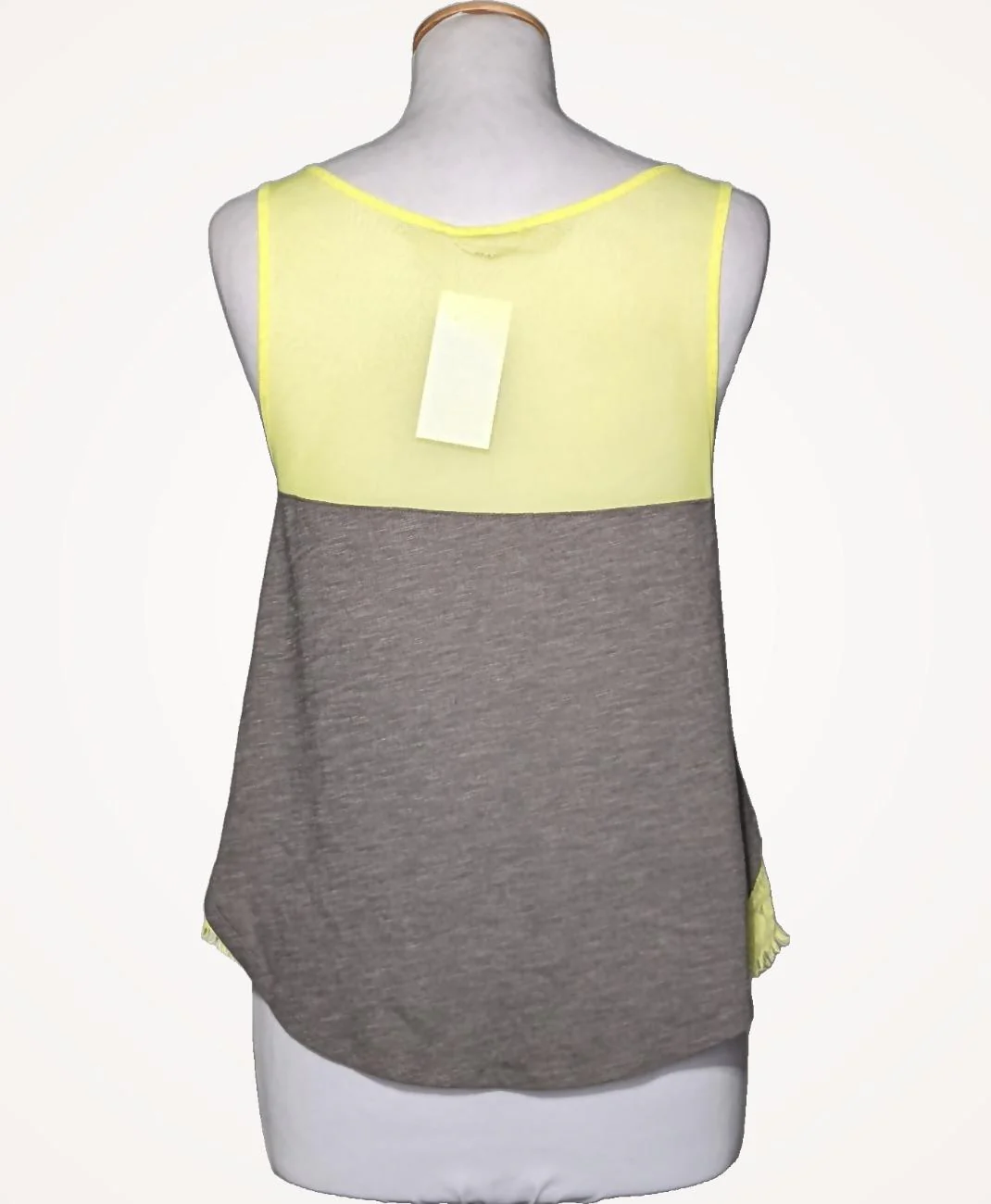 GUESS - Image 4