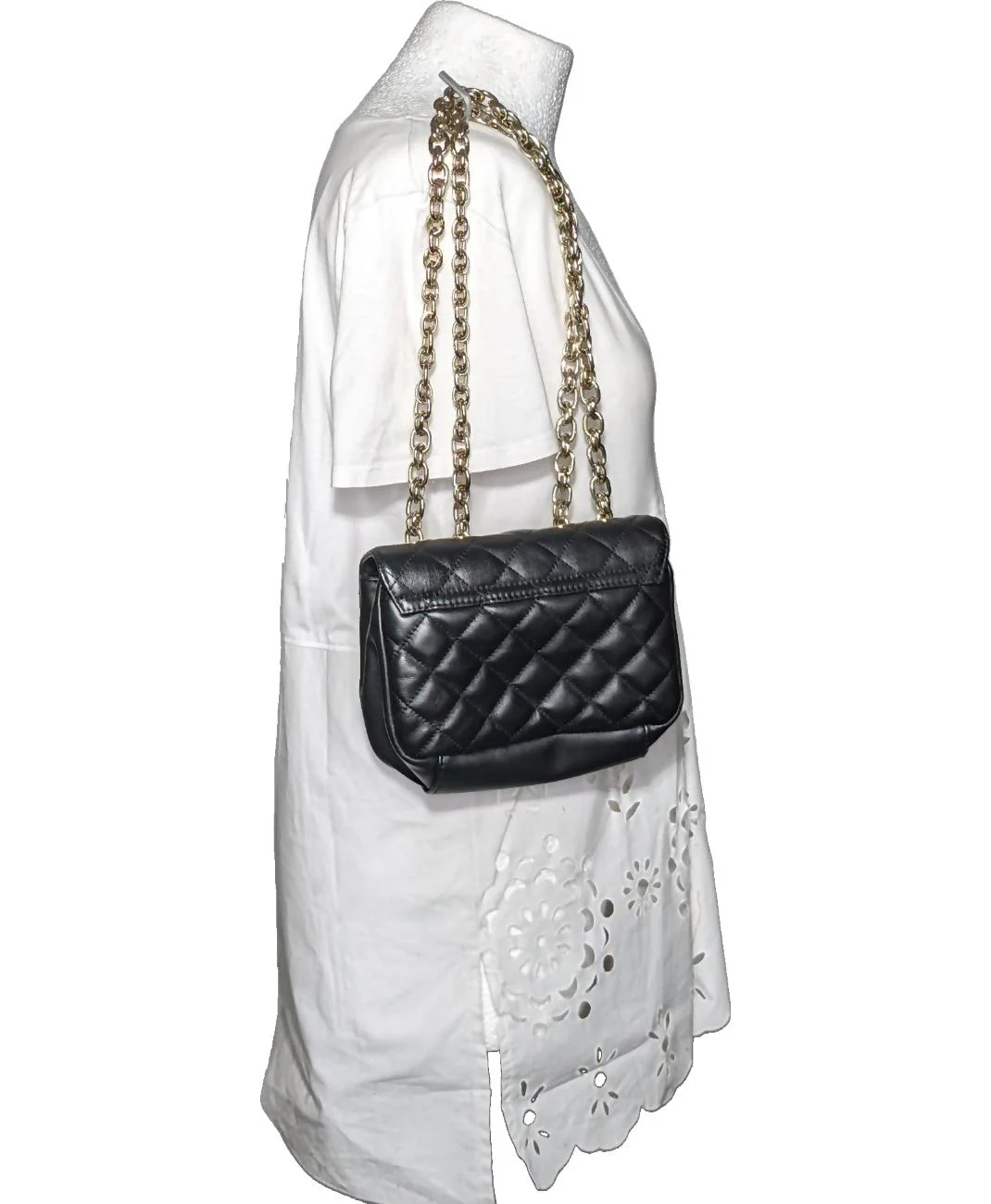 GUESS - Image 2