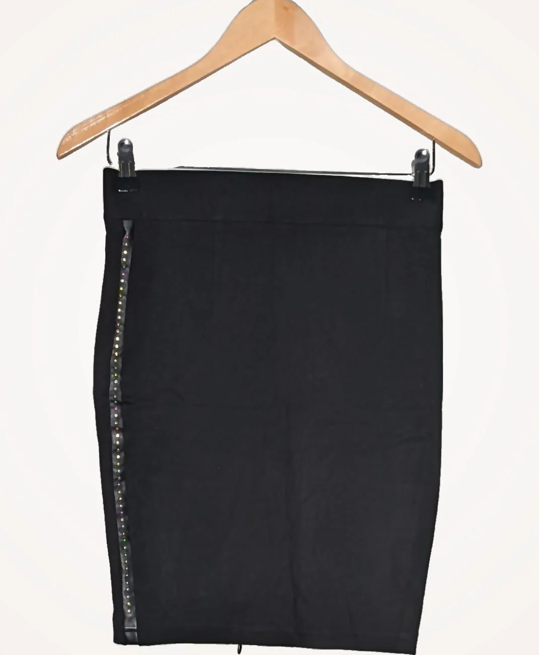 GUESS - Image 3