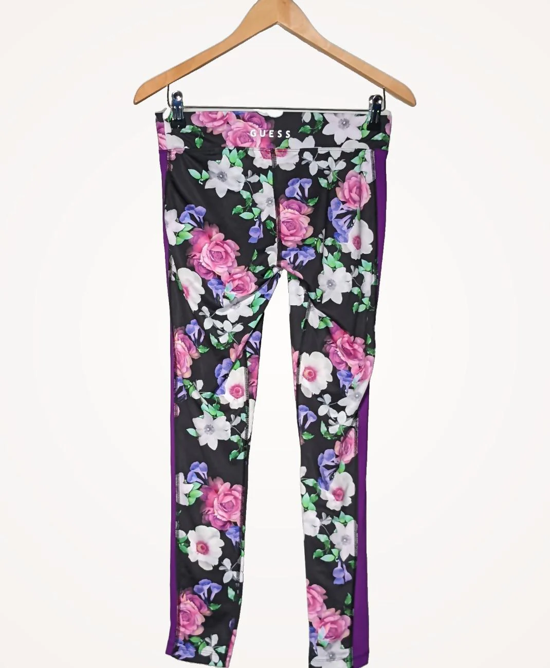 GUESS - Image 4