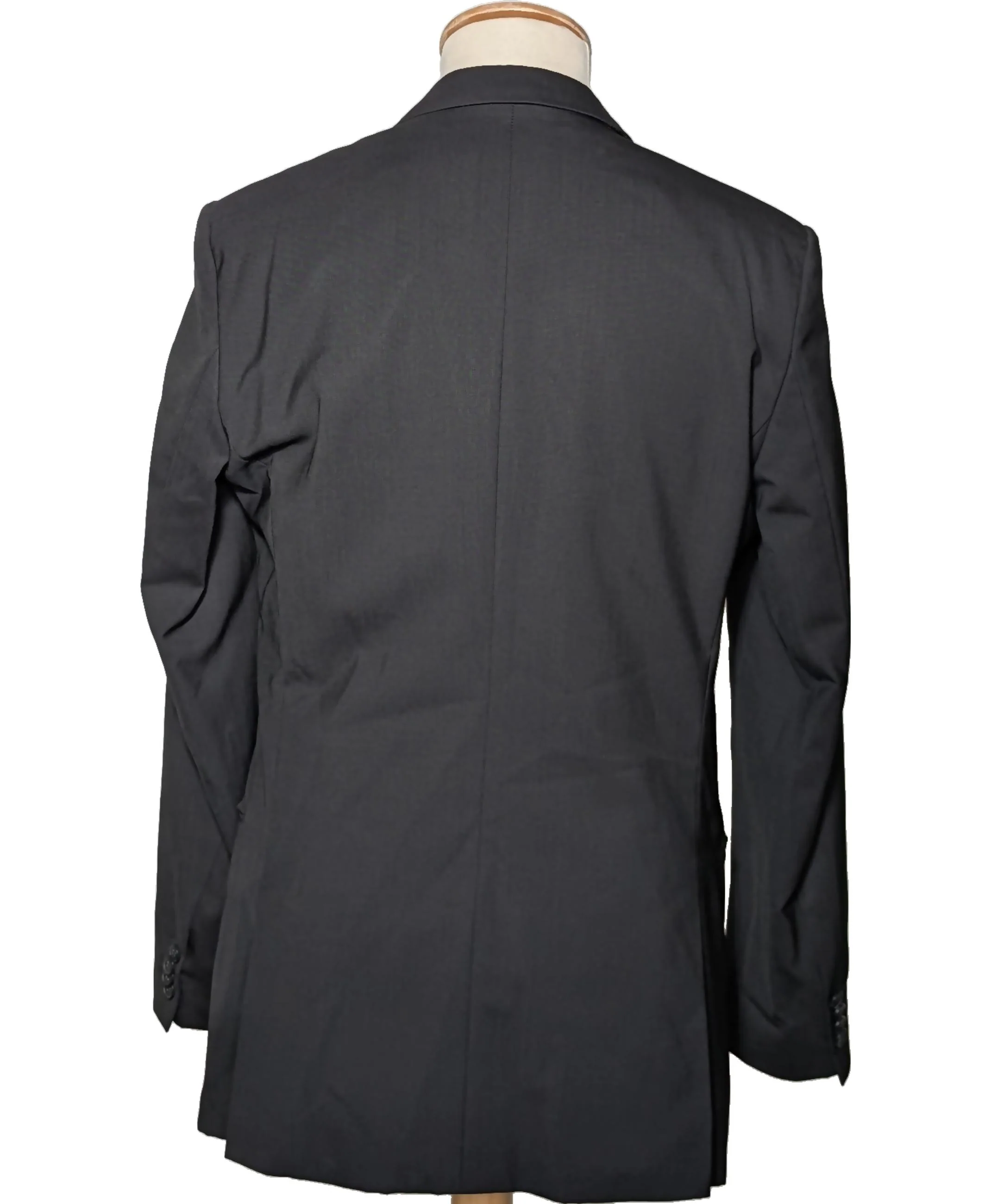 HUGO BOSS - Image 2