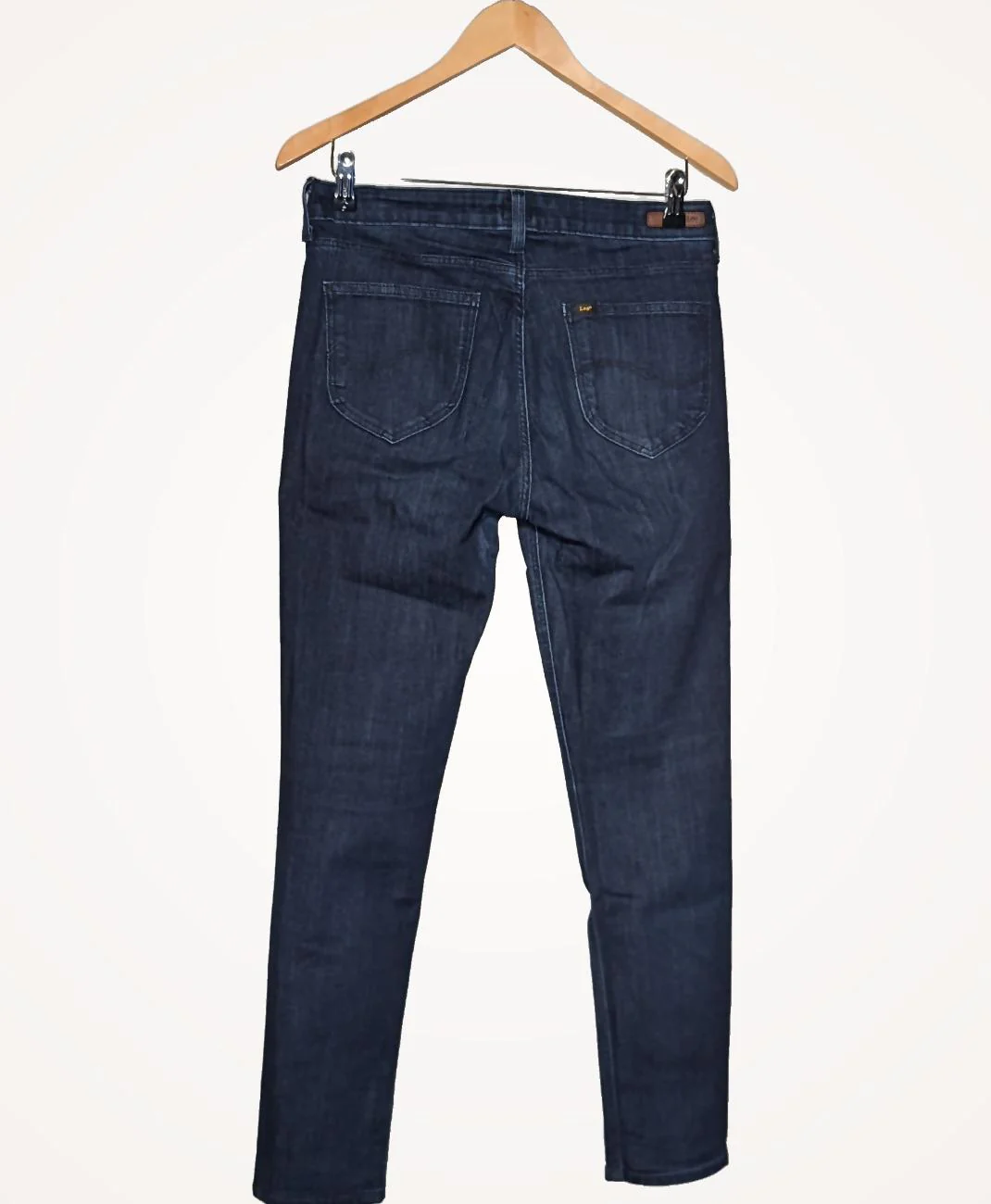 LEE - Image 4