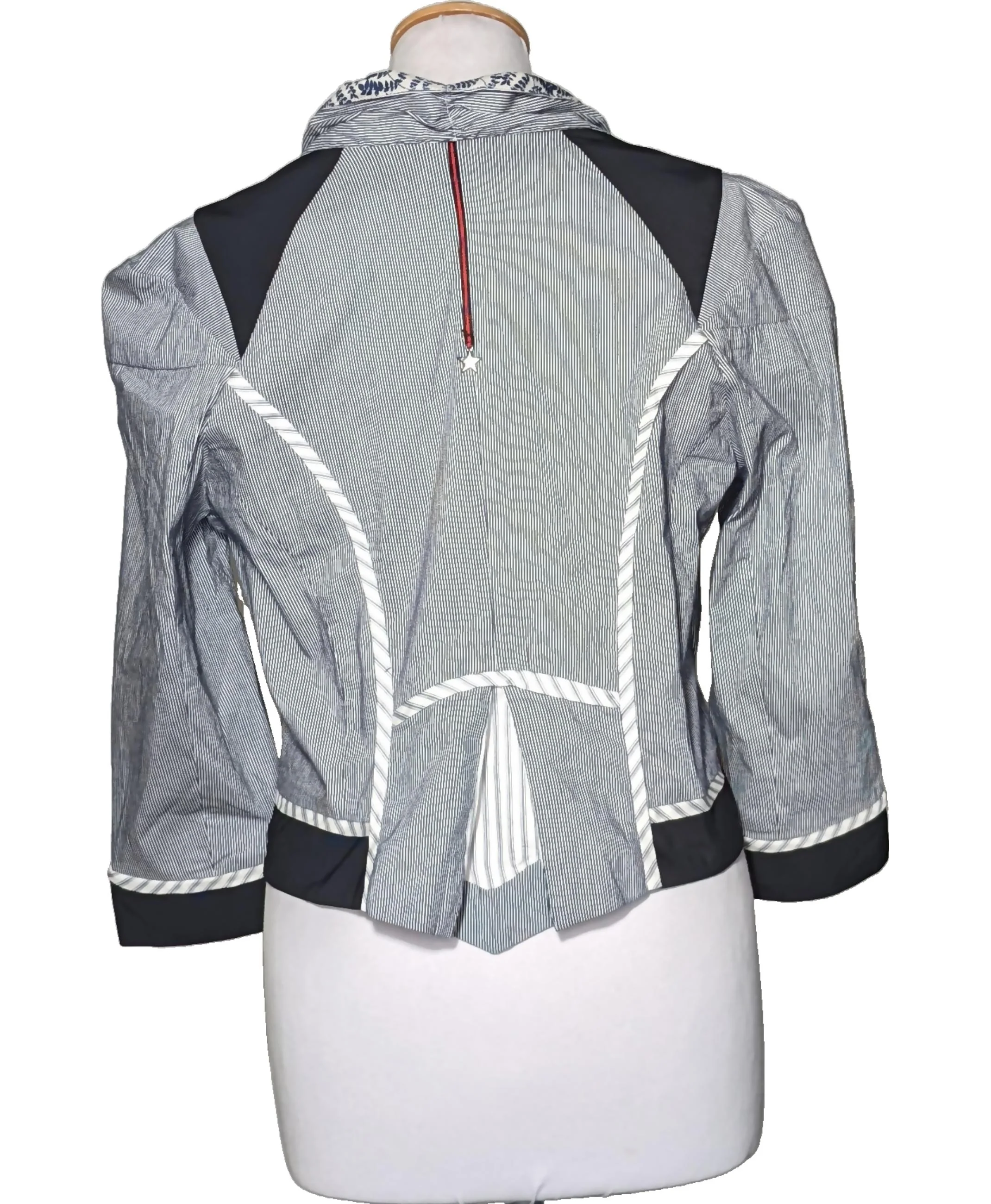 LMV - Image 2