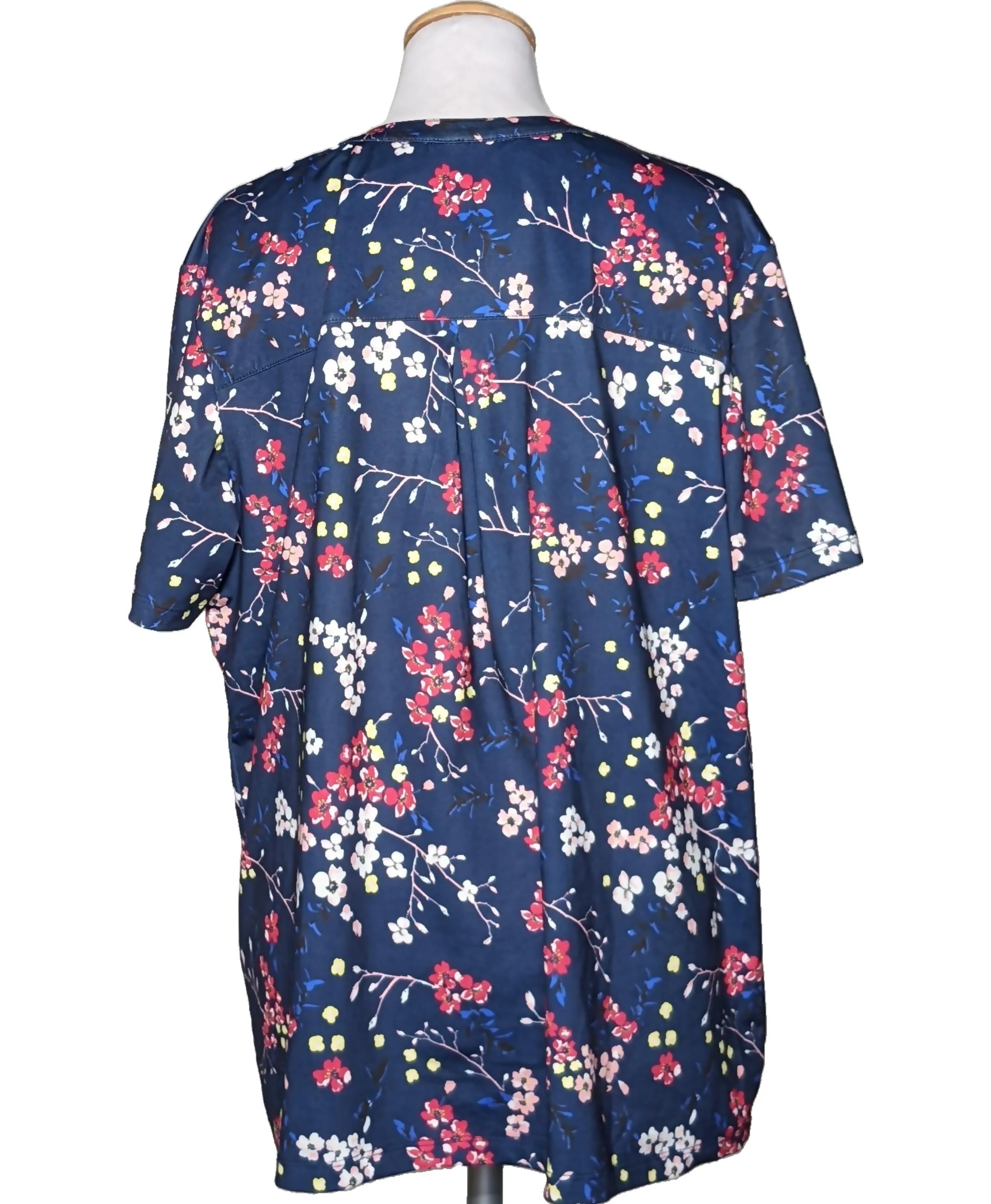 NEW LOOK - Image 2