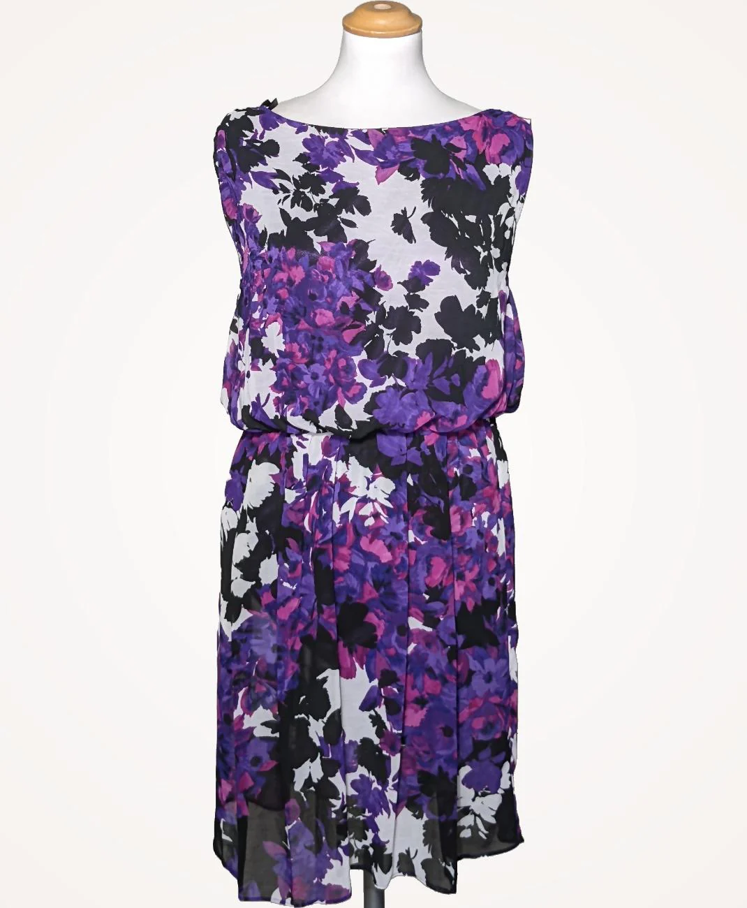 NEW LOOK - Image 3