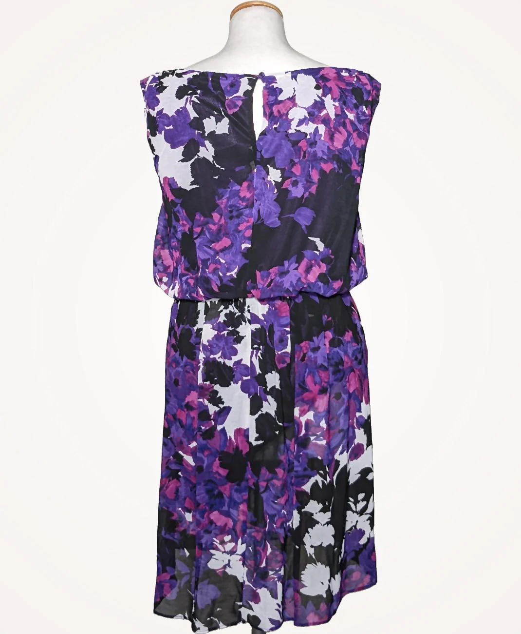 NEW LOOK - Image 4