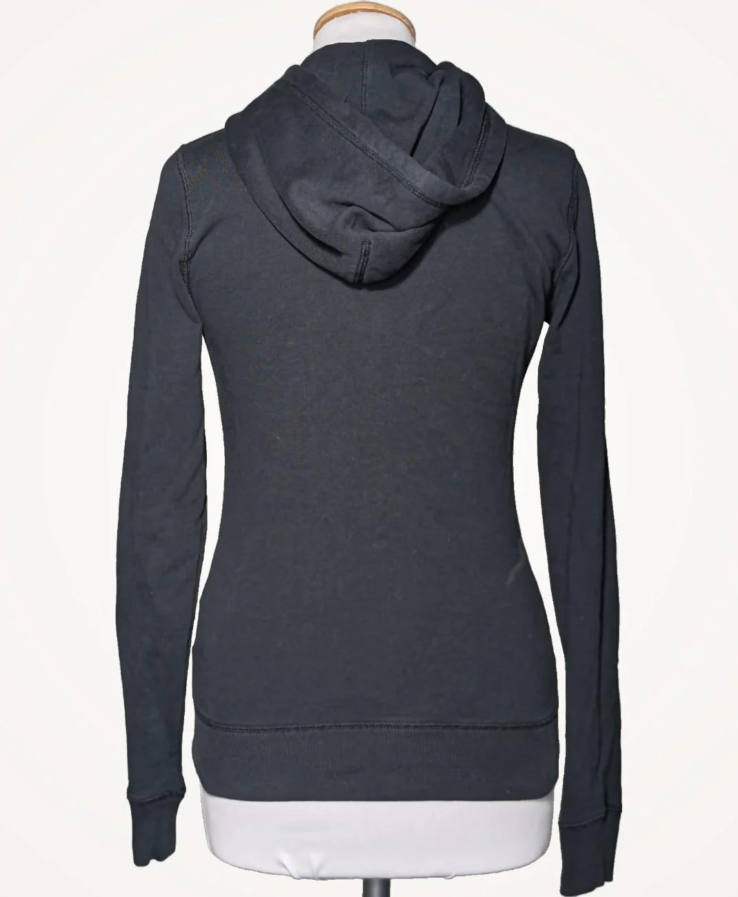 NIKE - Image 4