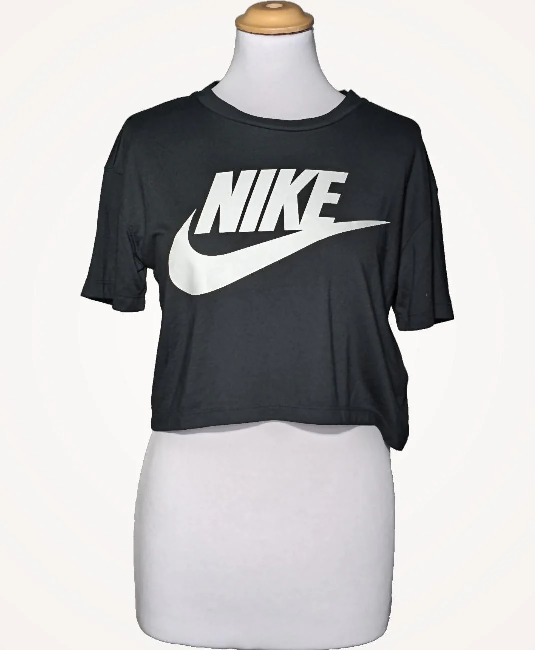 NIKE - Image 3