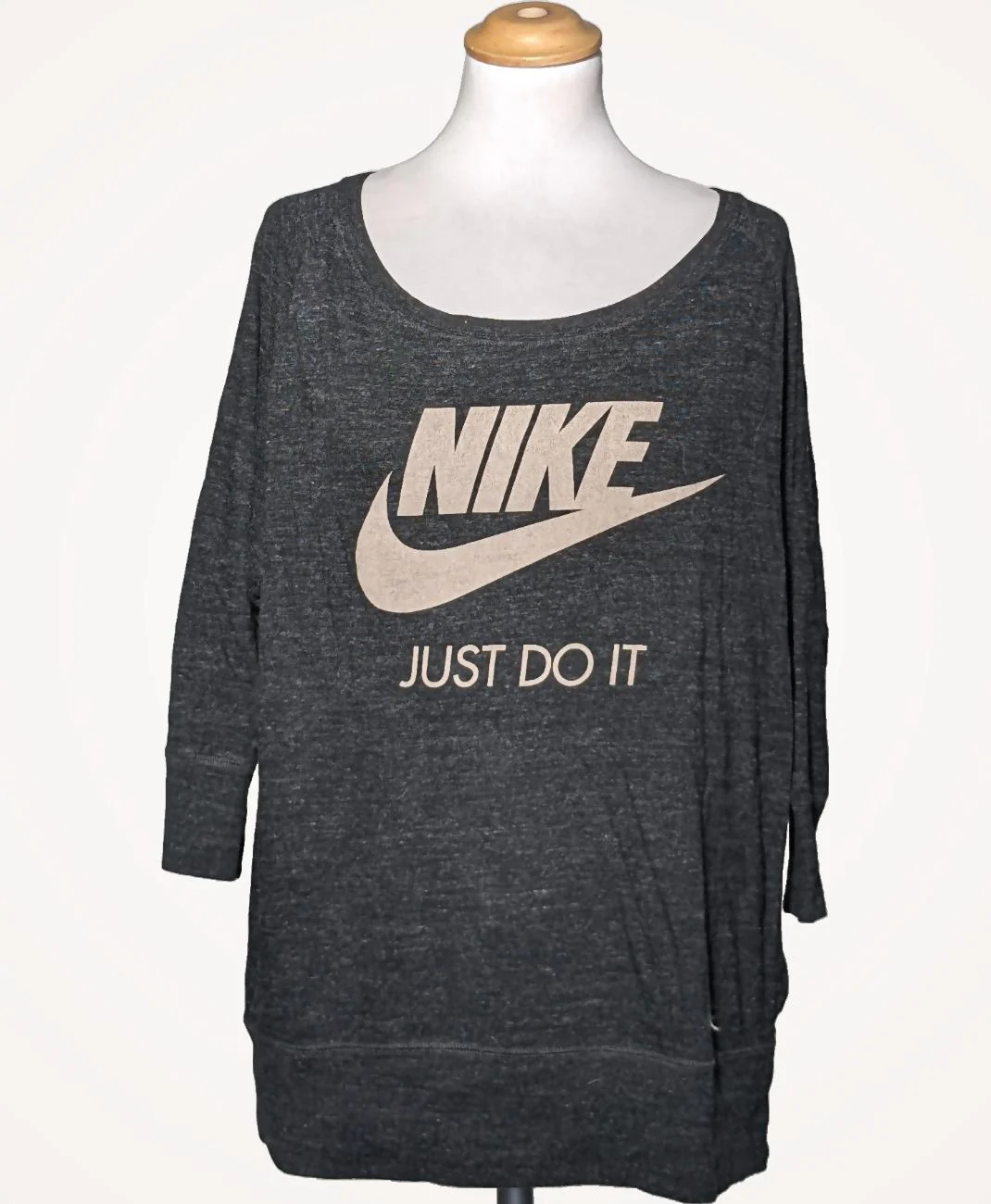 NIKE - Image 3