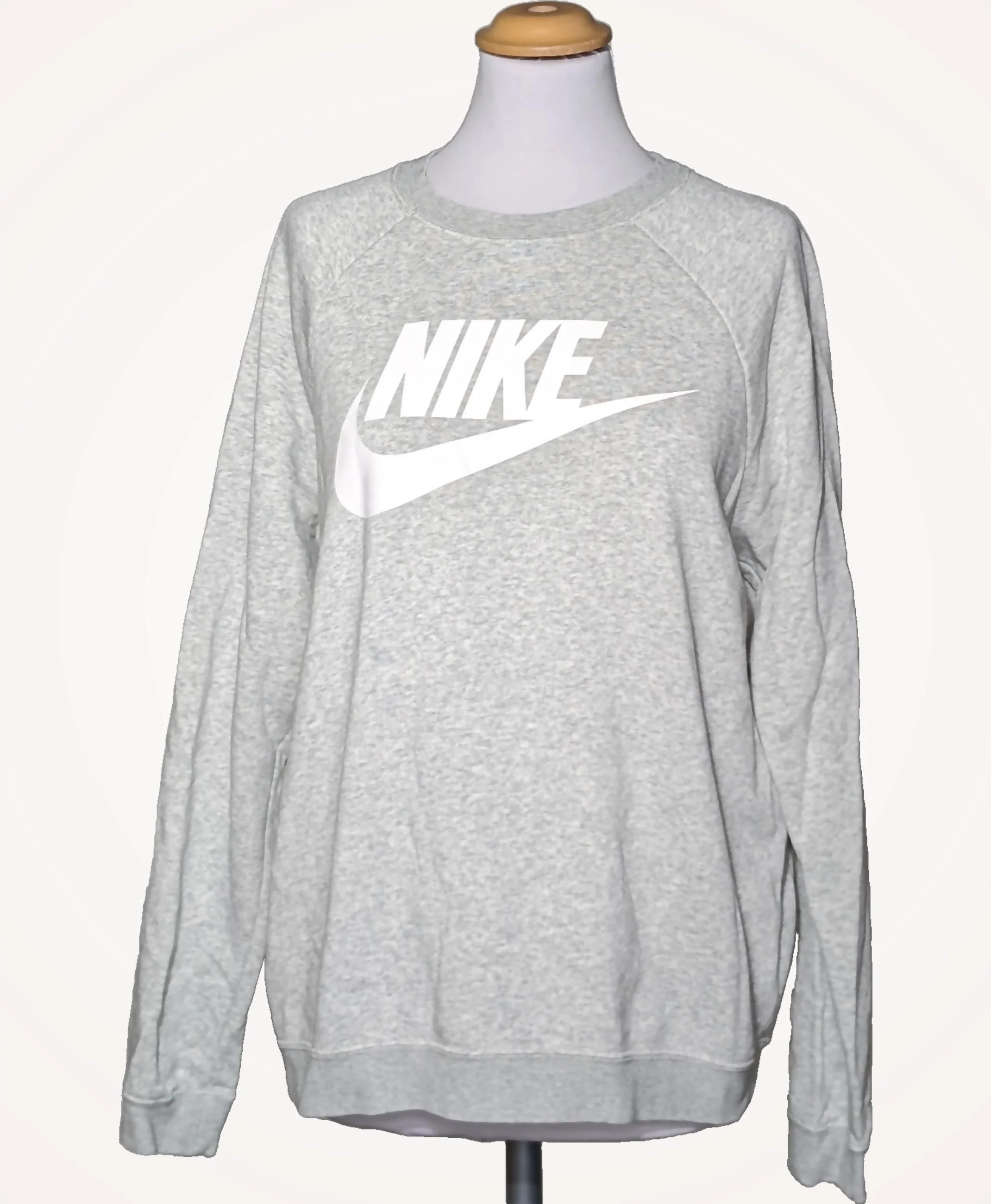 NIKE - Image 3