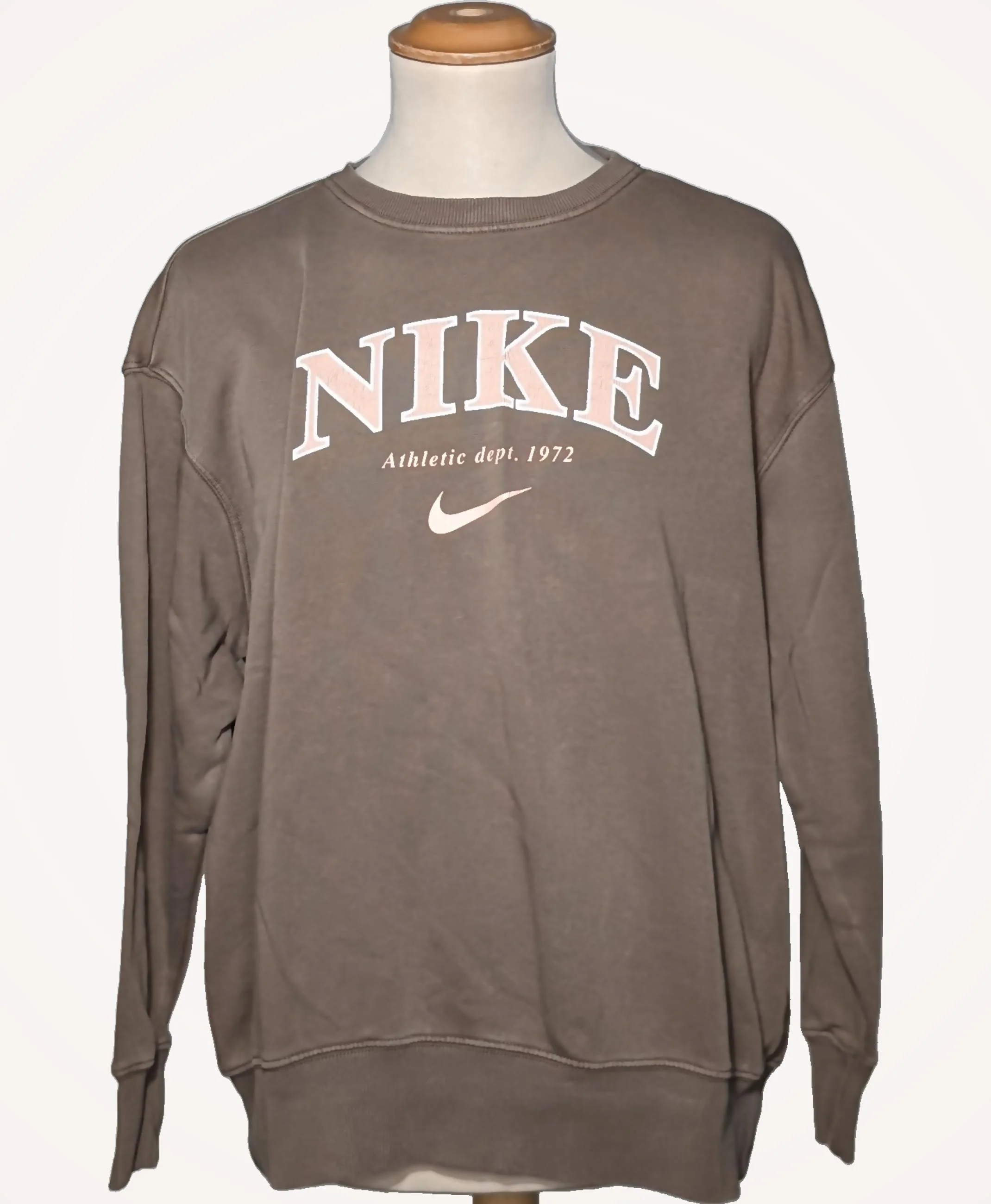 NIKE - Image 3