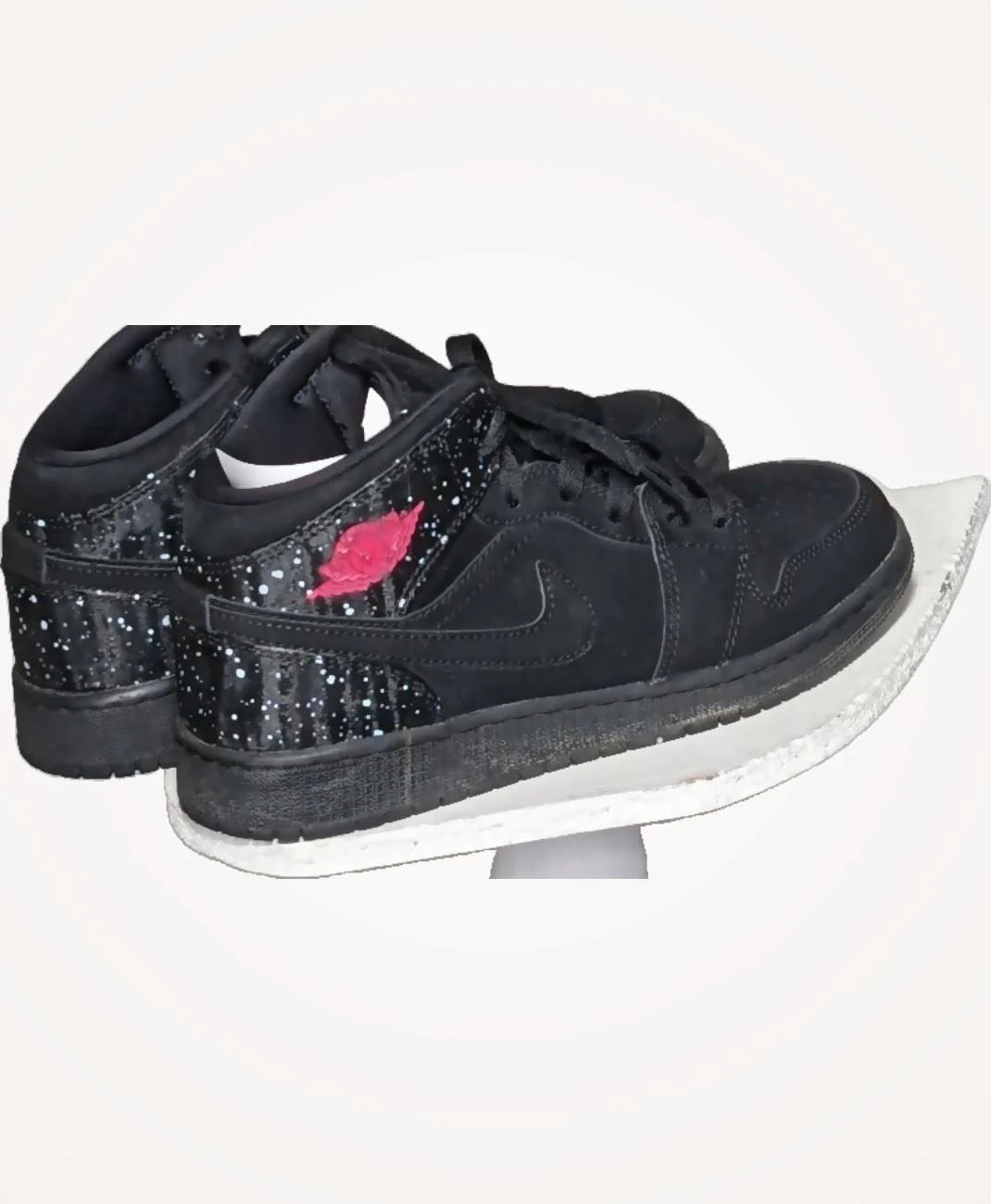 NIKE - Image 4