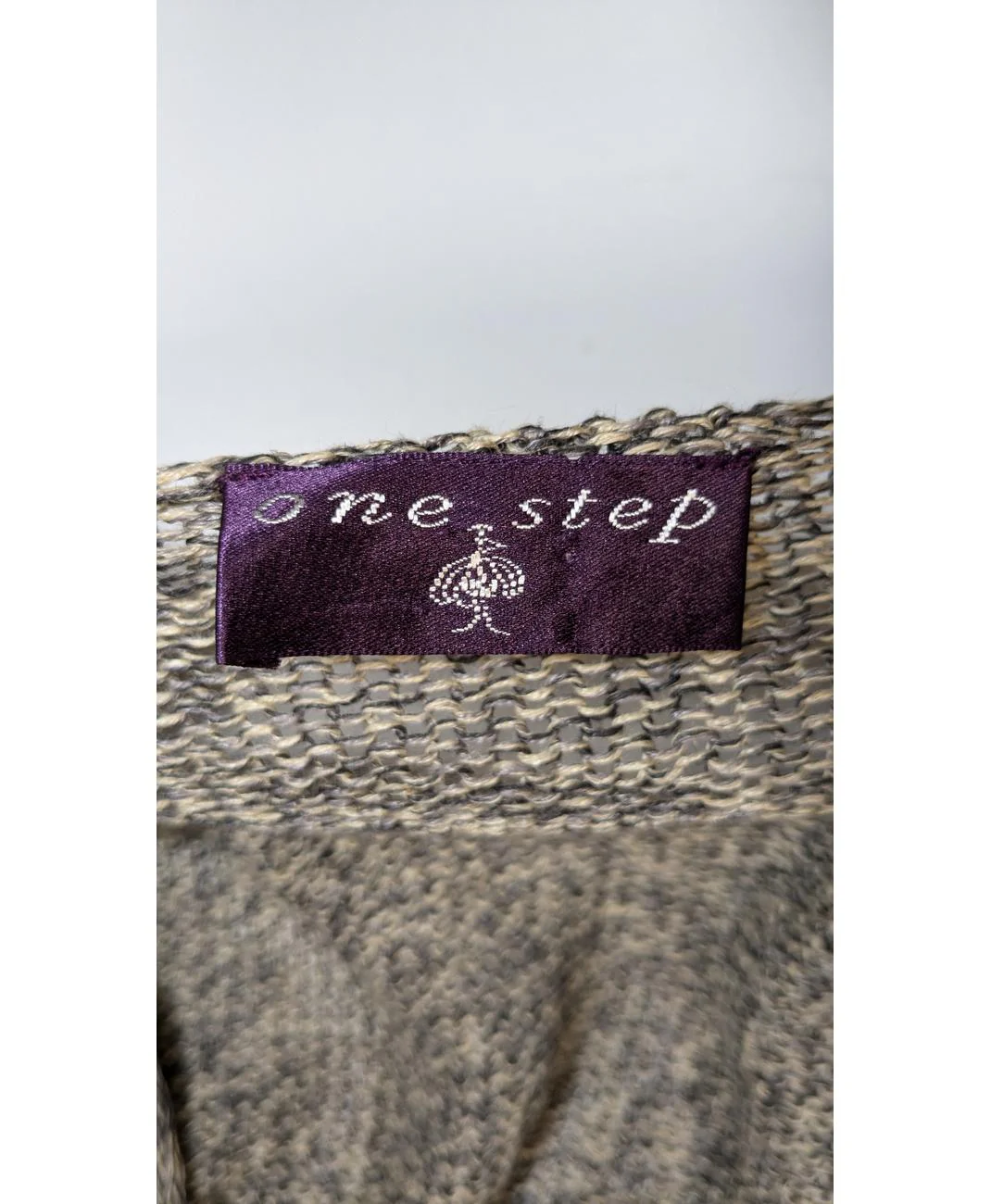 ONE STEP - Image 5