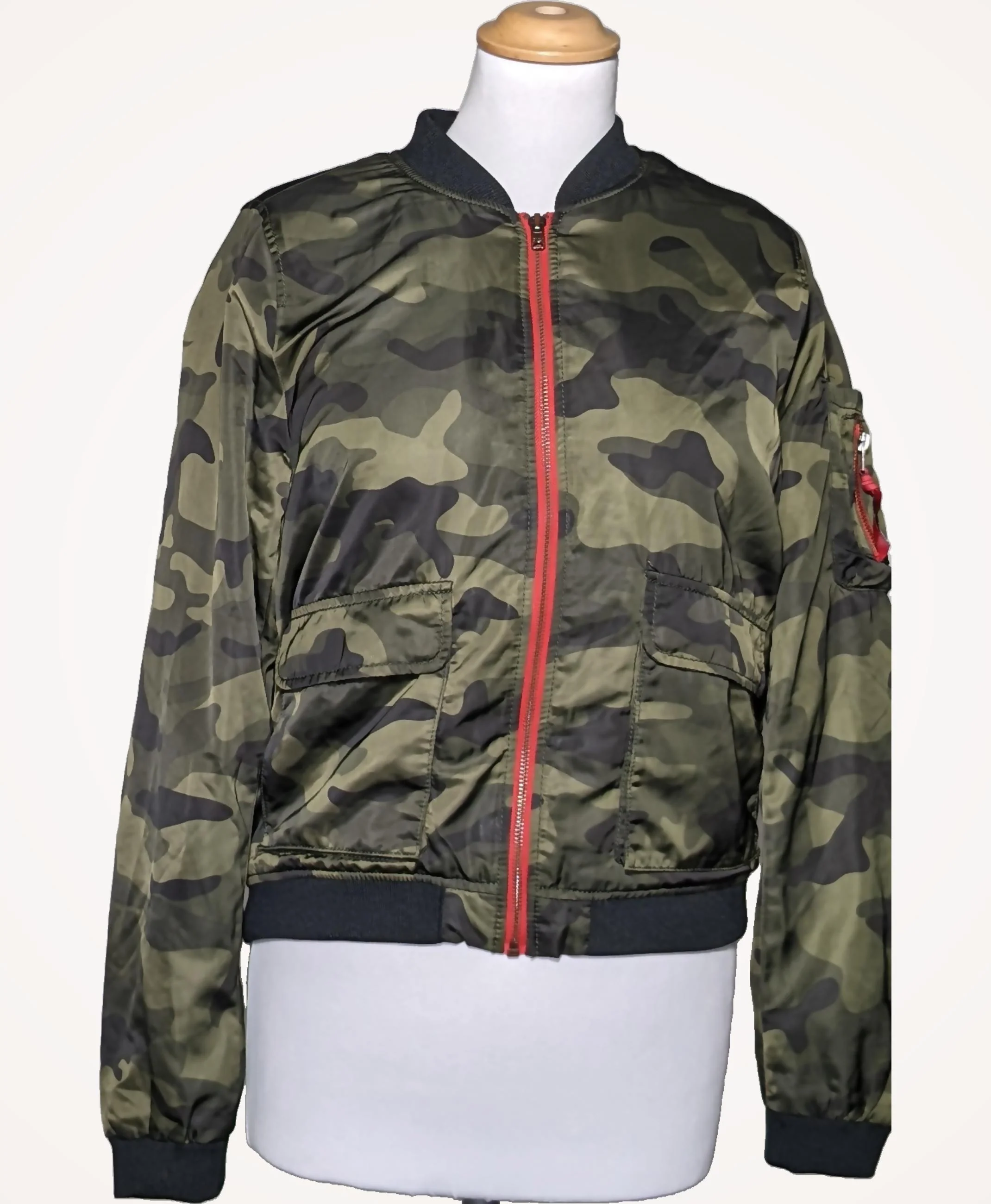 ONLY - Image 3