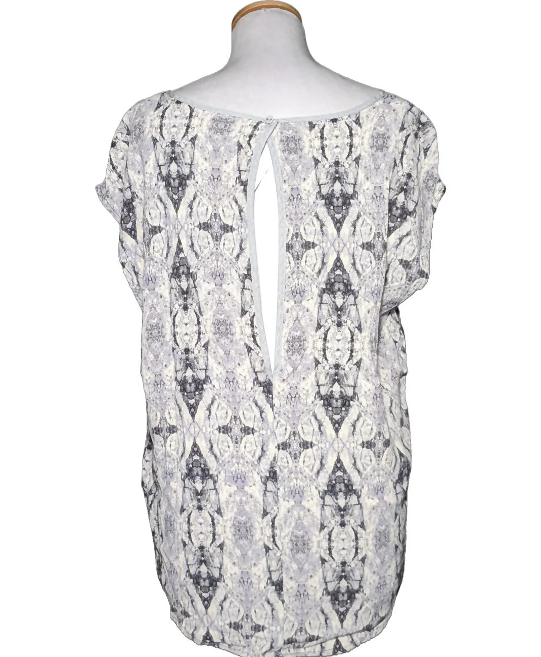 PIECES - Image 2