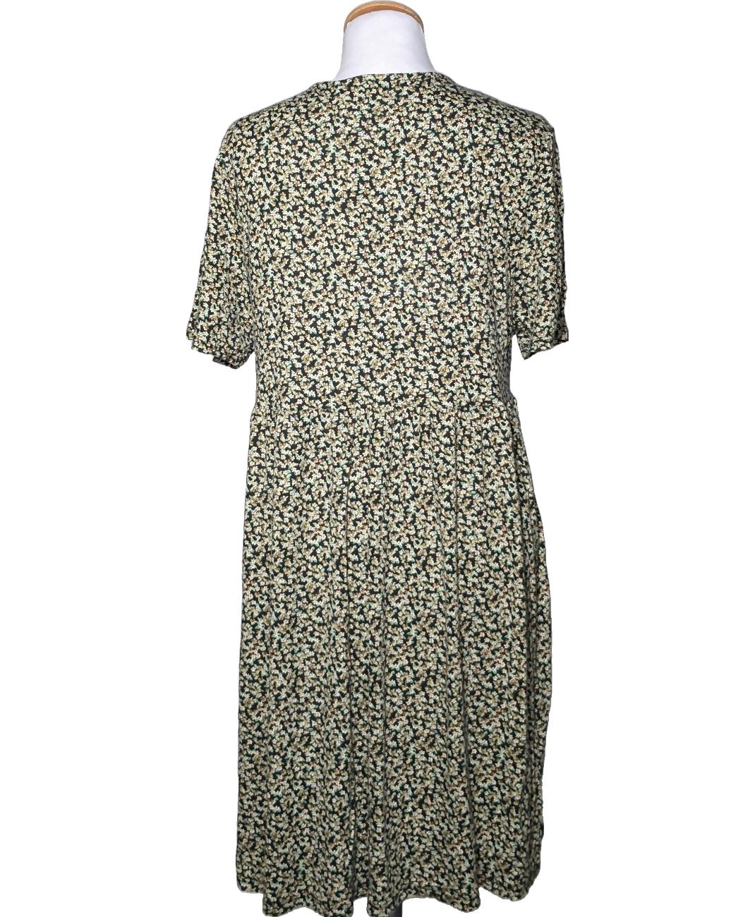 PULL AND BEAR - Image 2
