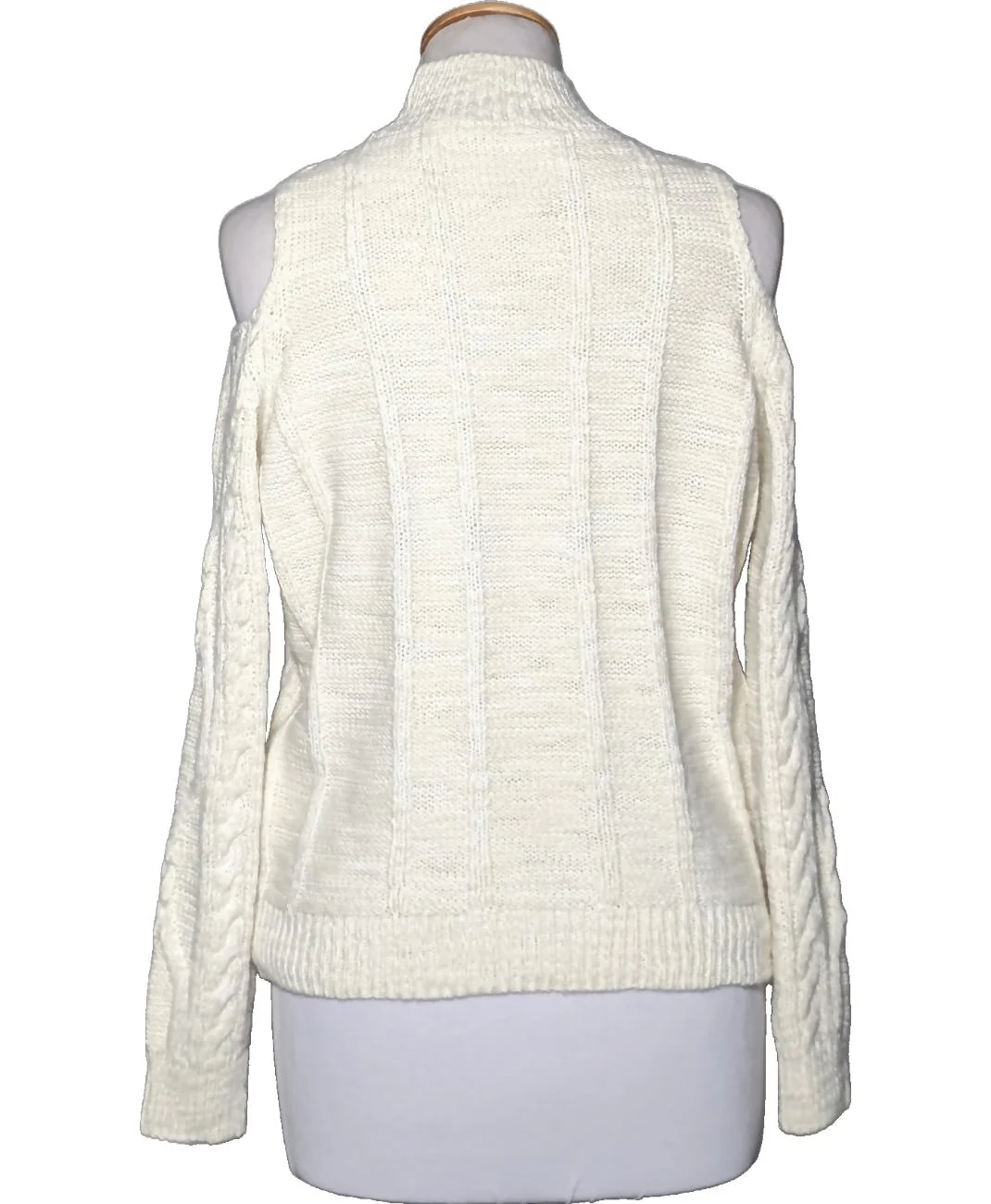 RIVER ISLAND - Image 2