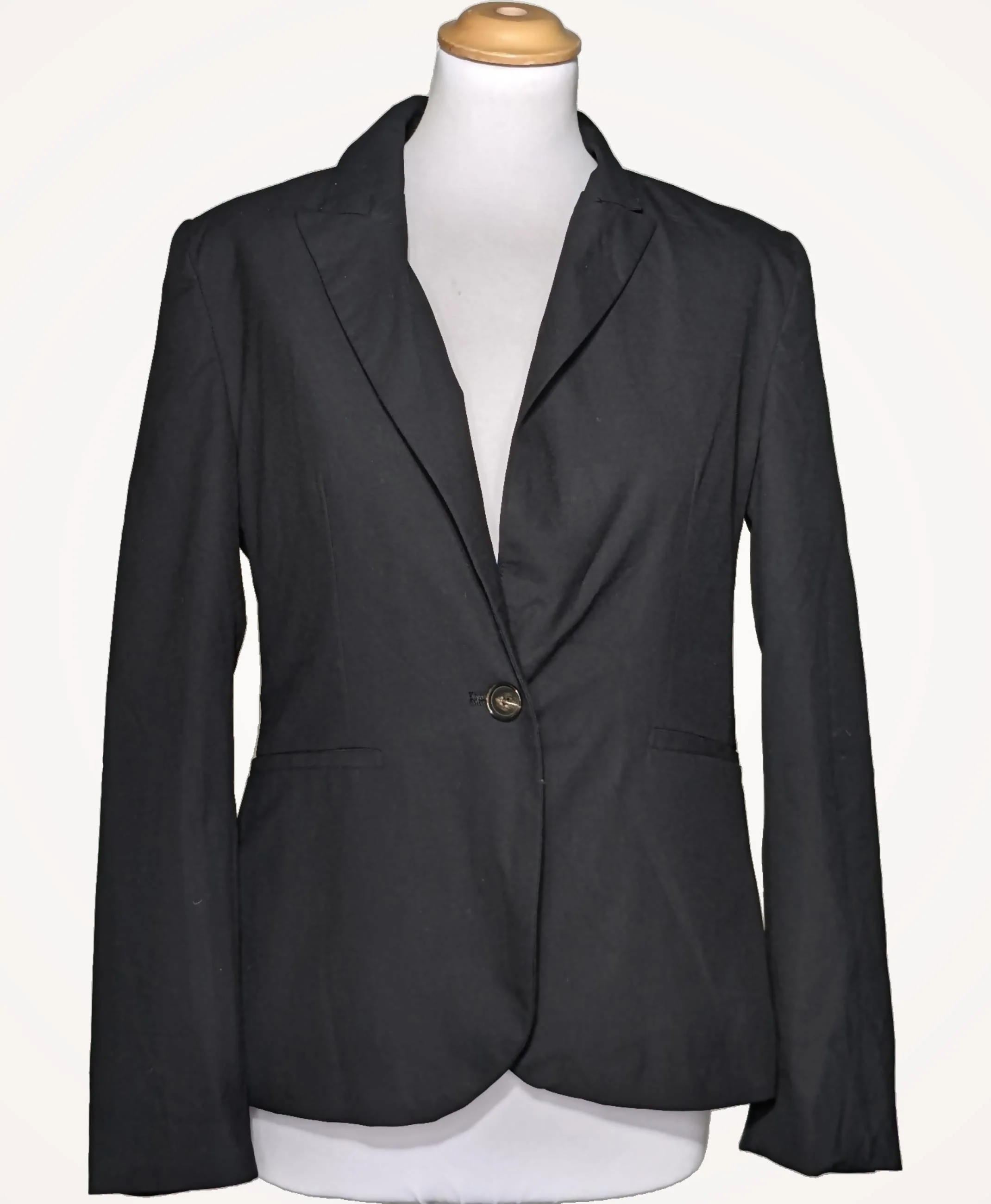 ZARA - Image 3