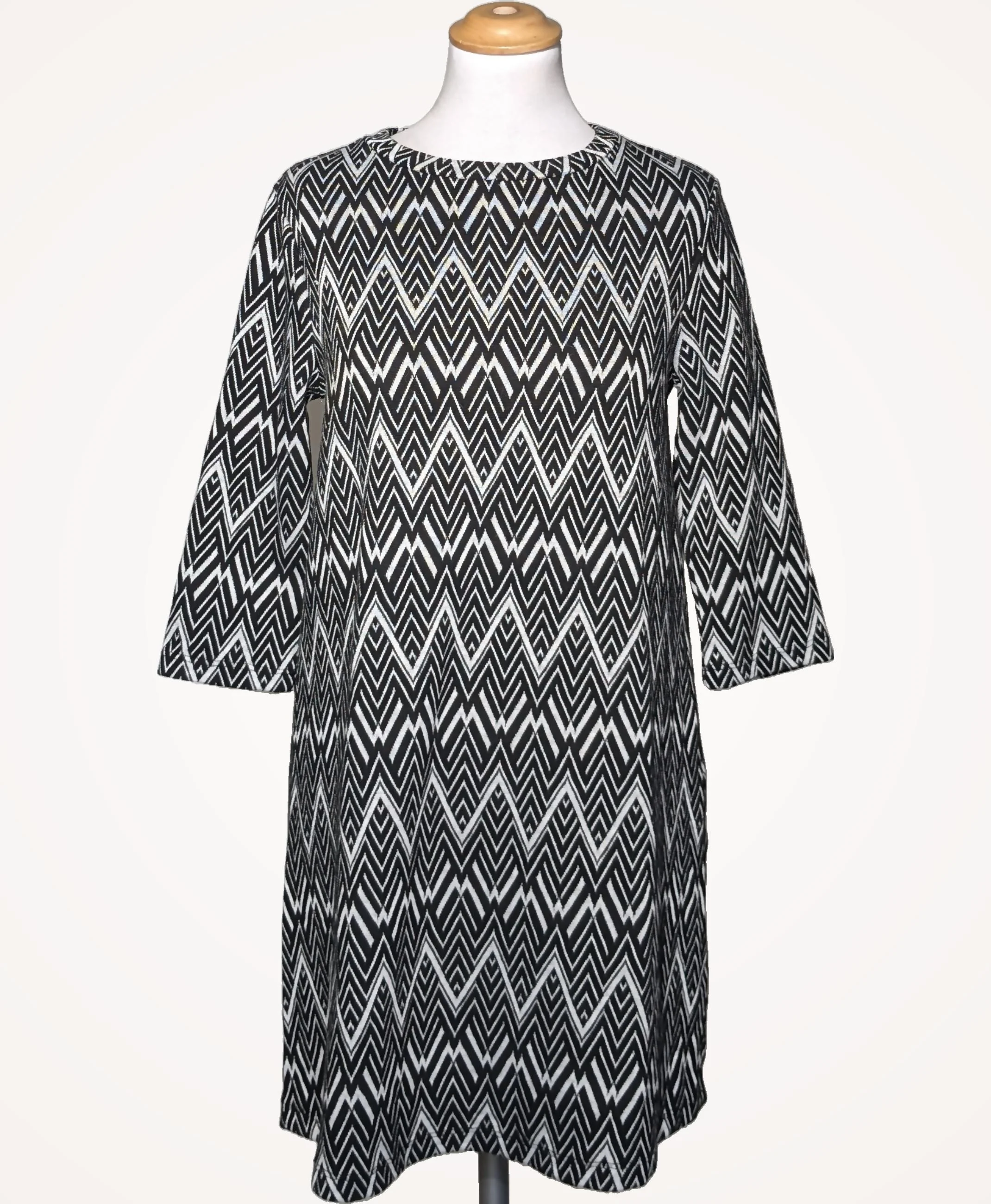 ZARA - Image 3
