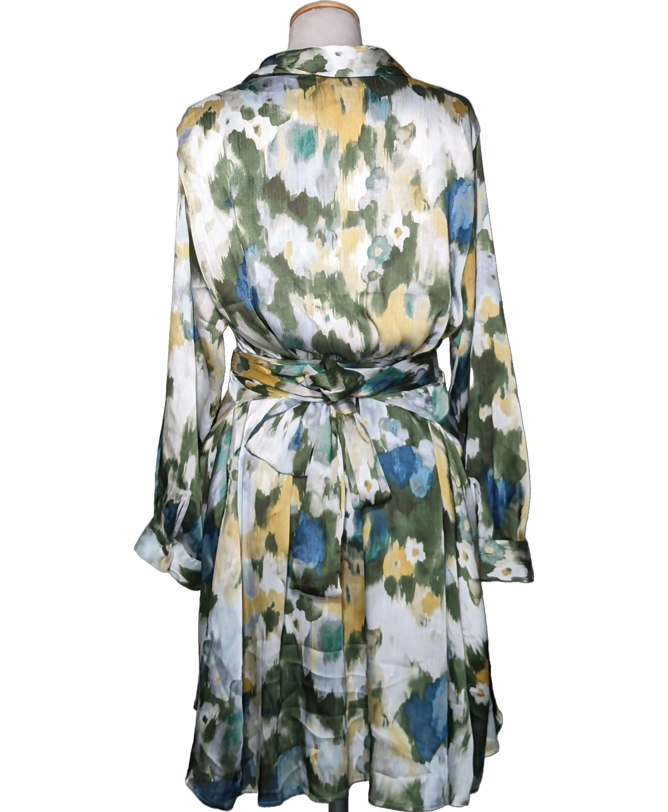 ZARA - Image 2