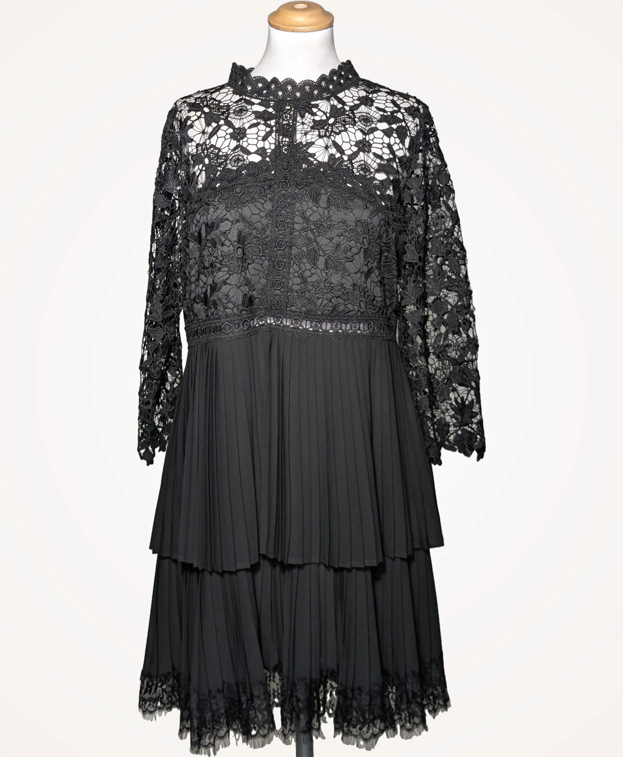 ZARA - Image 3