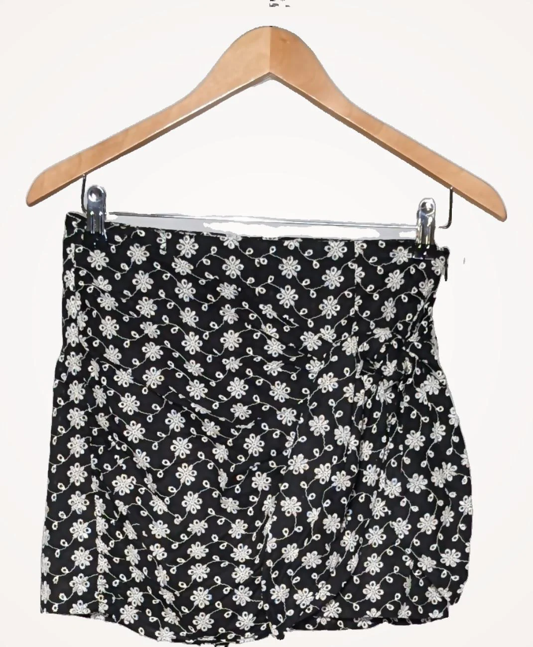 ZARA - Image 3