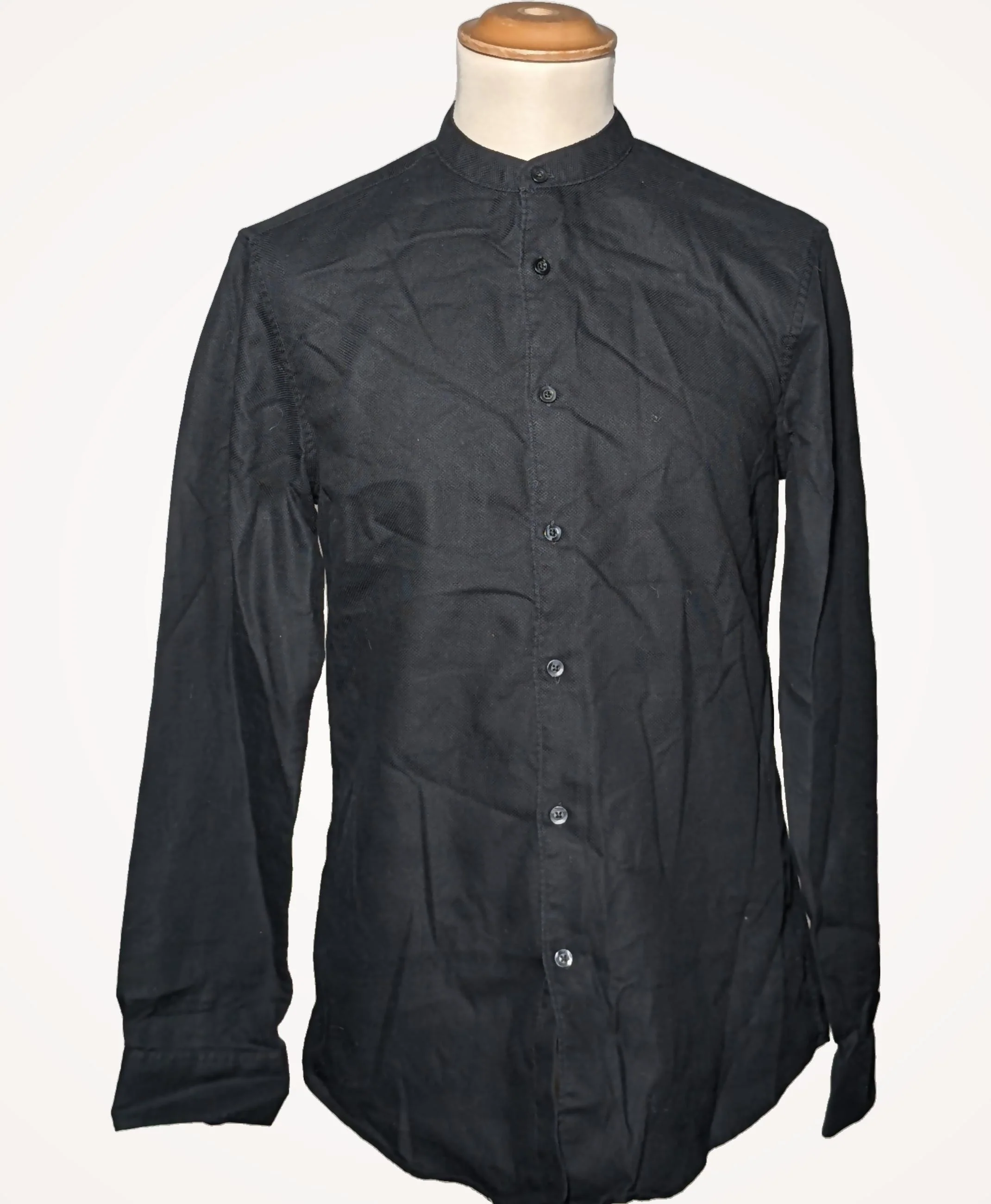ZARA - Image 3
