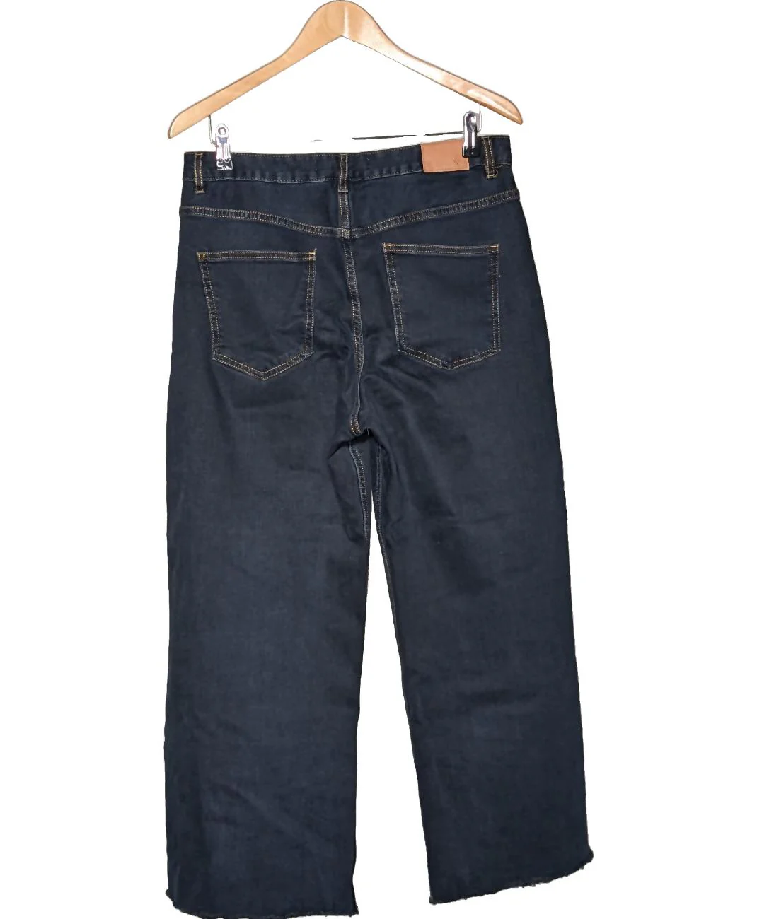 ZARA - Image 2