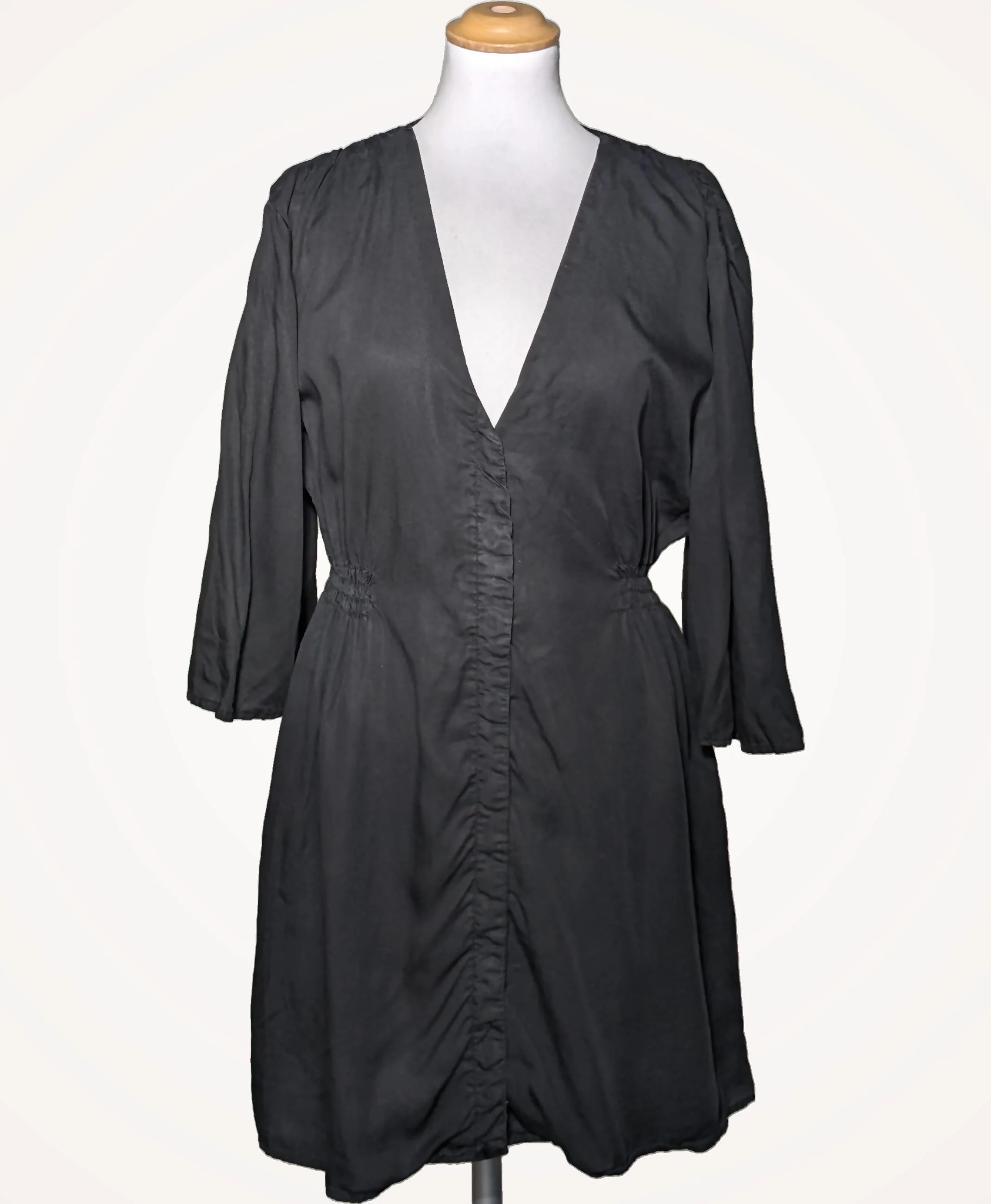 ZARA - Image 3